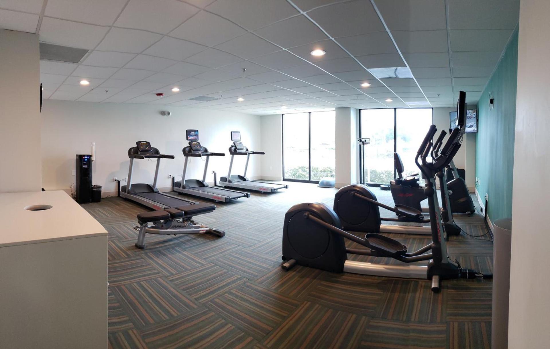 Holiday Inn Express & Suites Miami - Hialeah by IHG photo 5