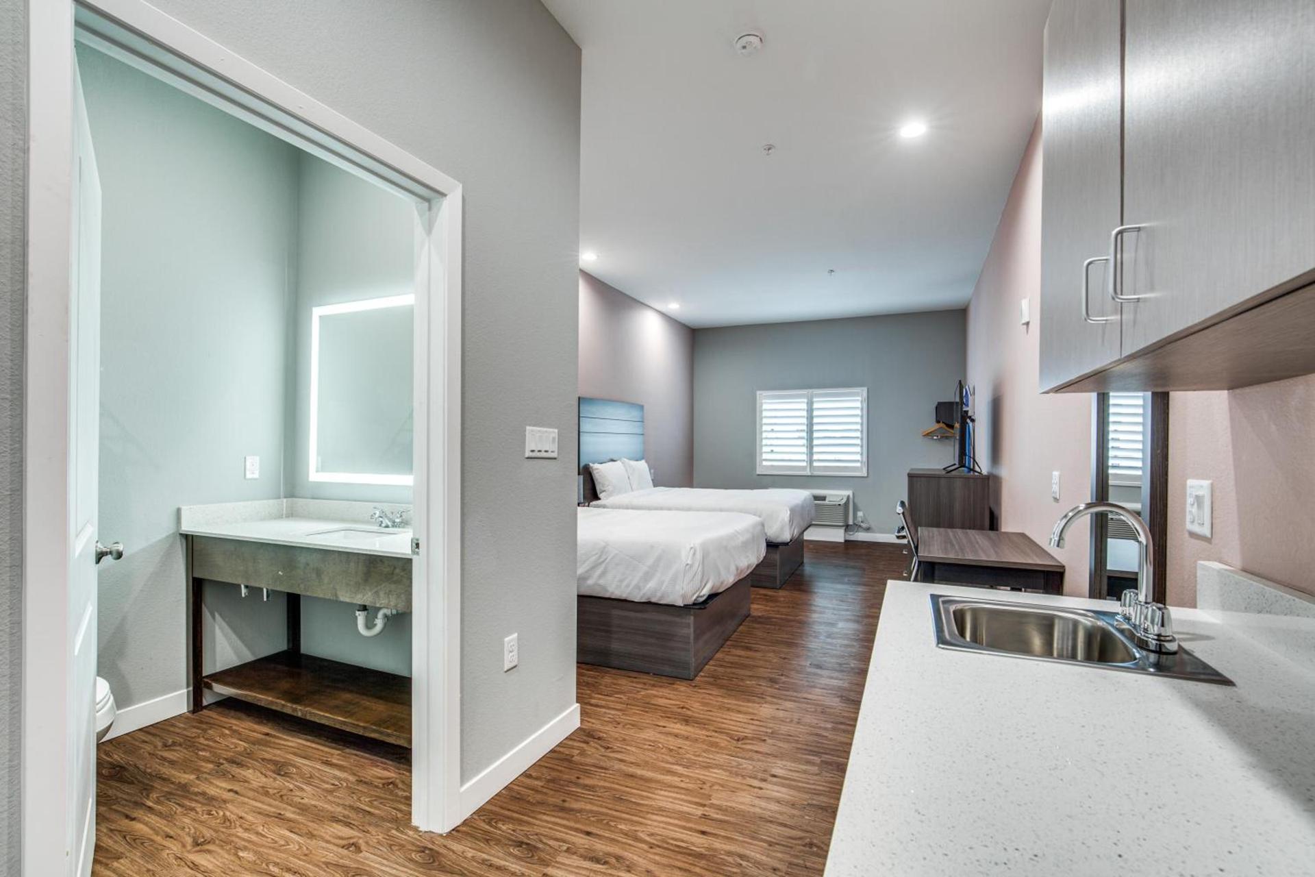 Scottish Inns & Suites Houston, TX photo 31