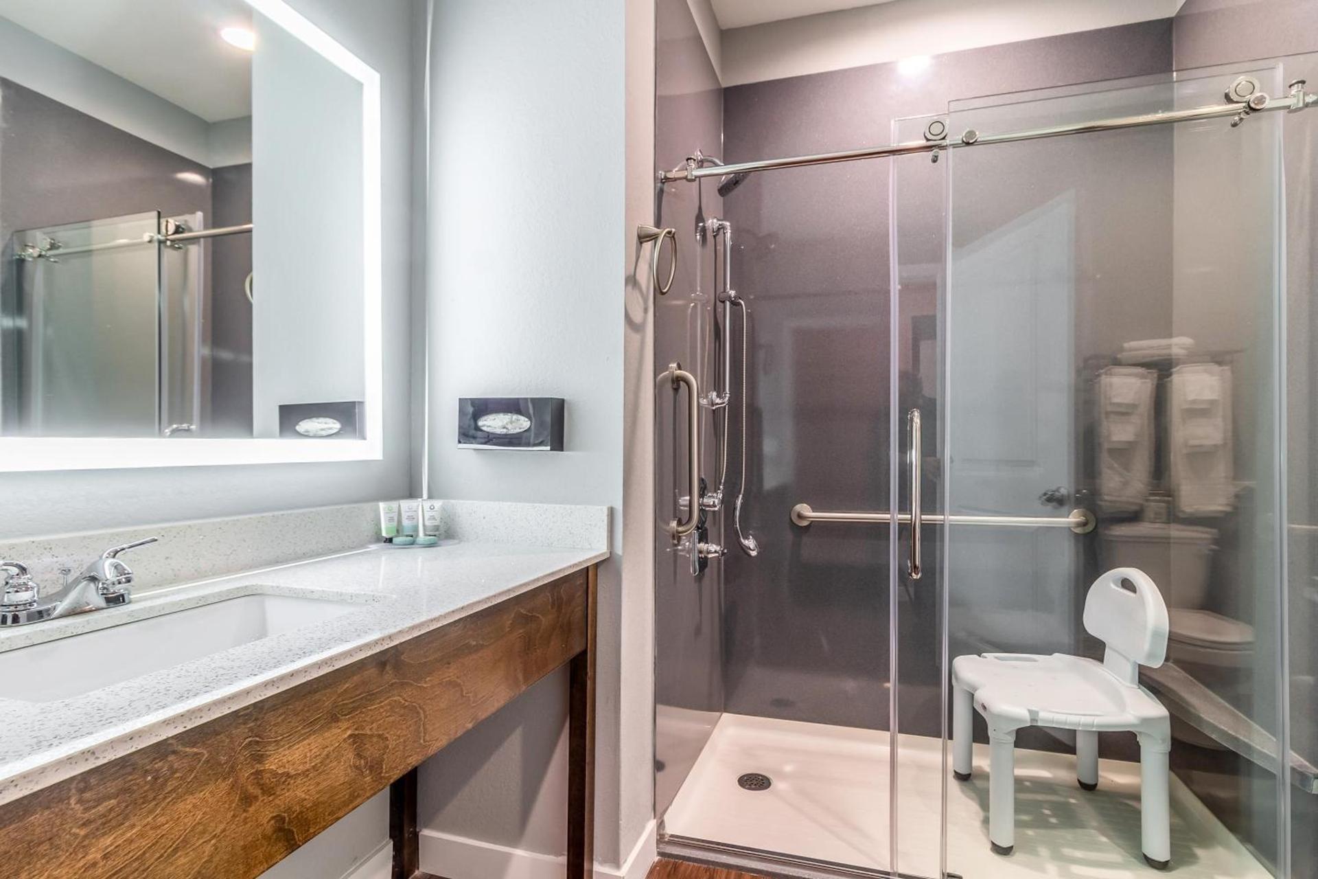Scottish Inns & Suites Houston, TX photo 34