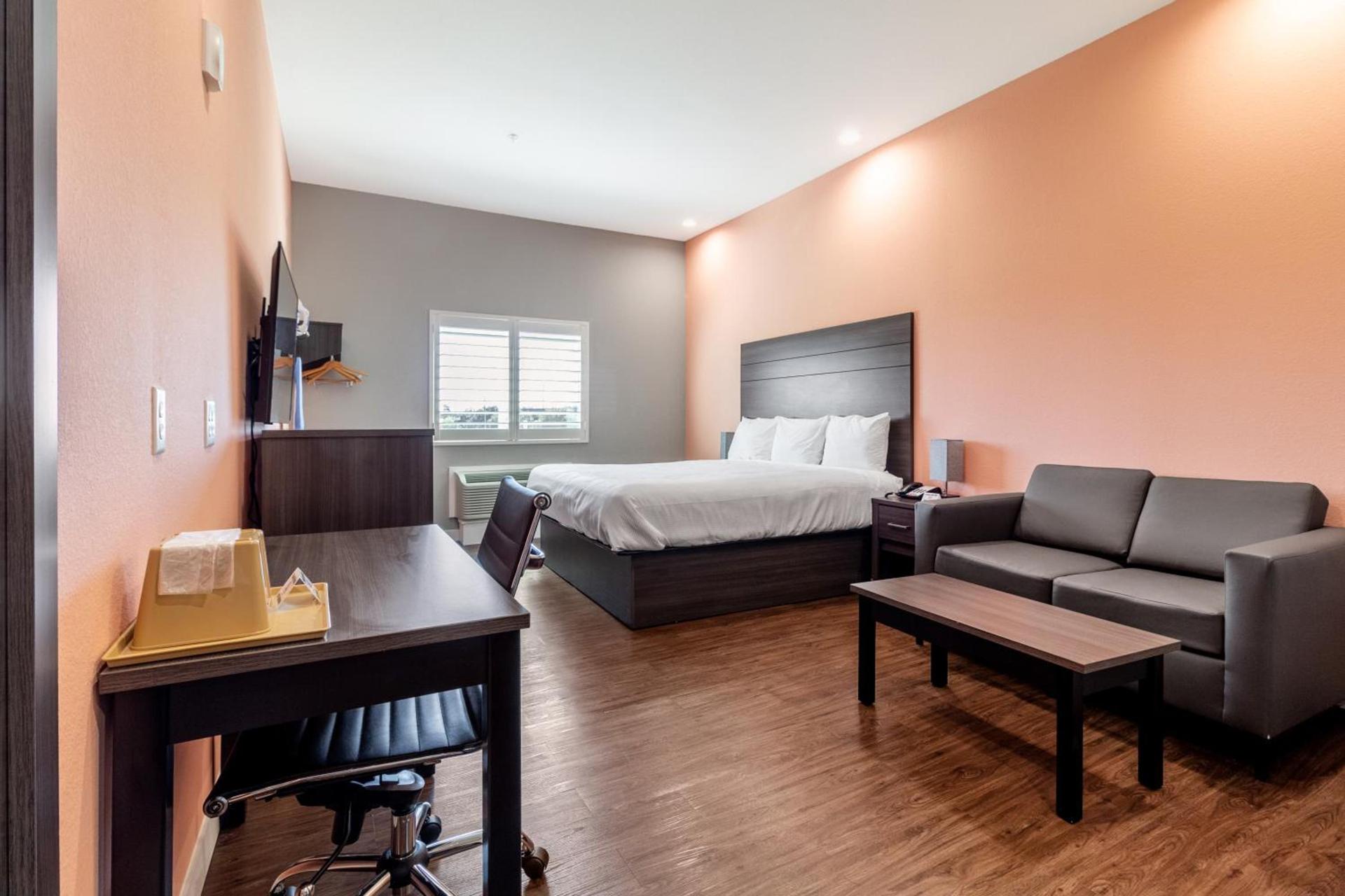 Scottish Inns & Suites Houston, TX photo 16