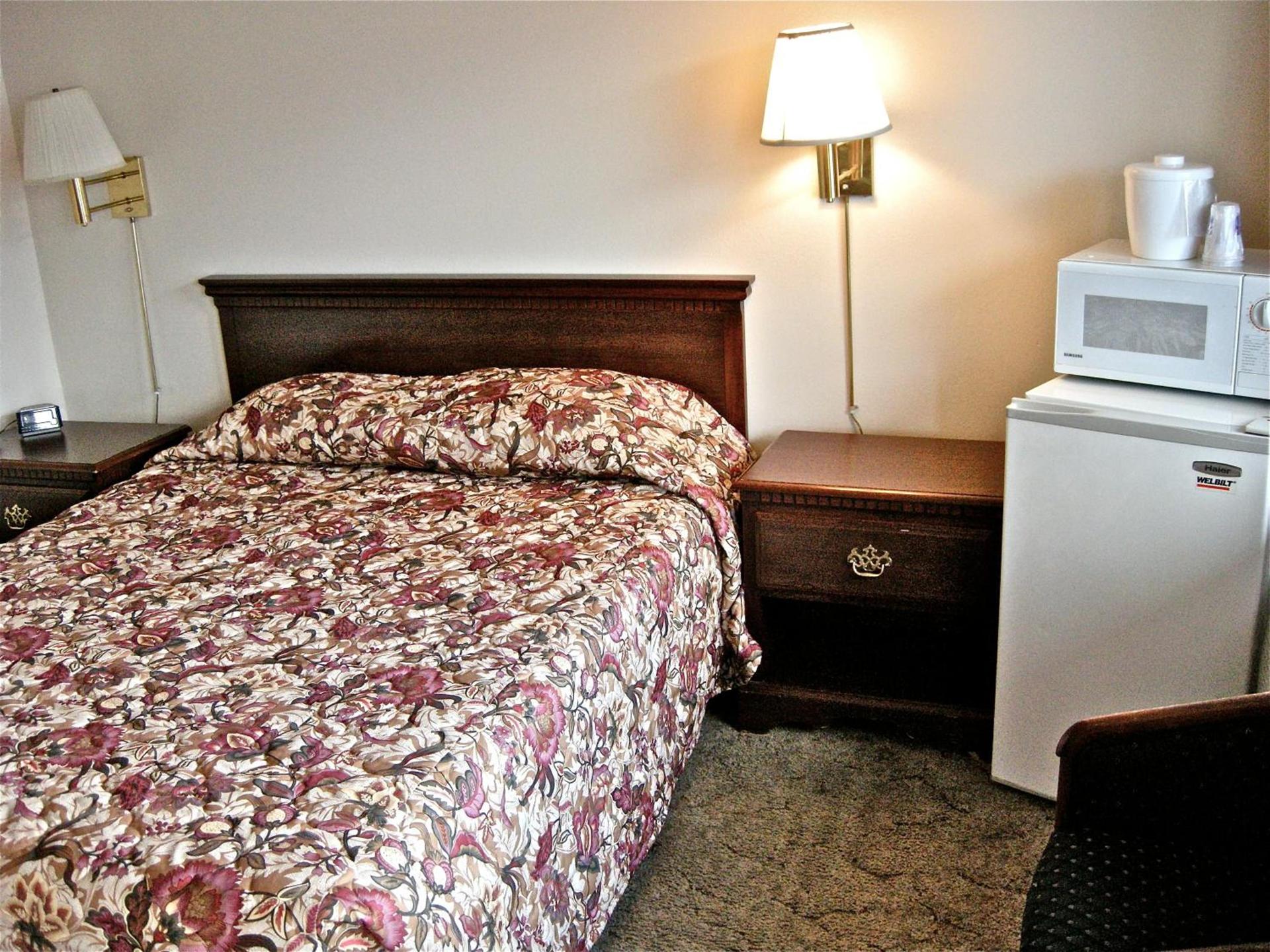 Knights Inn - Baker City photo 18