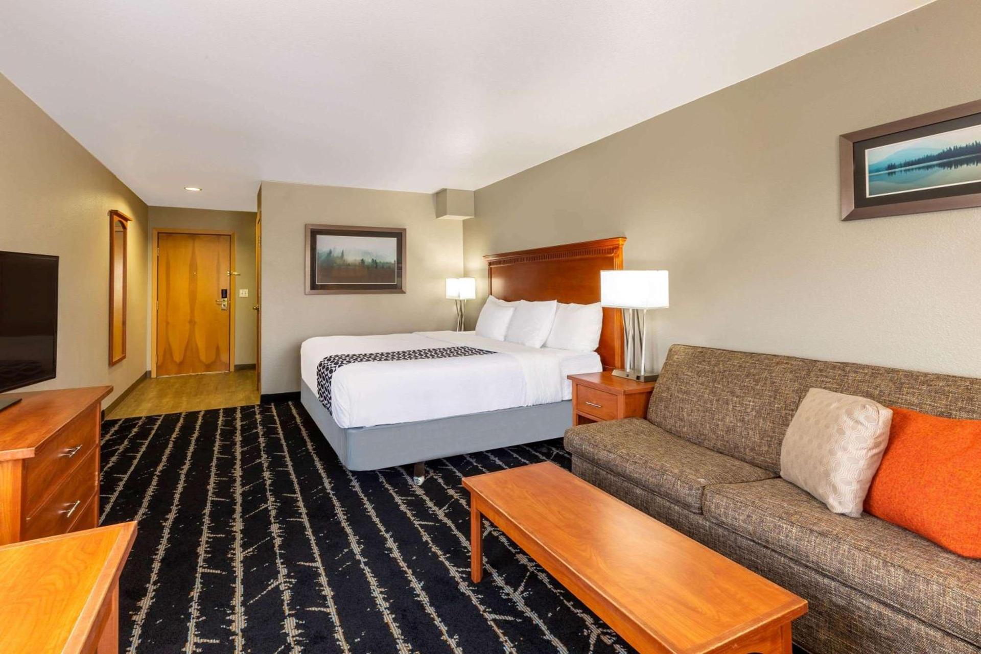 La Quinta by Wyndham Vancouver photo 11