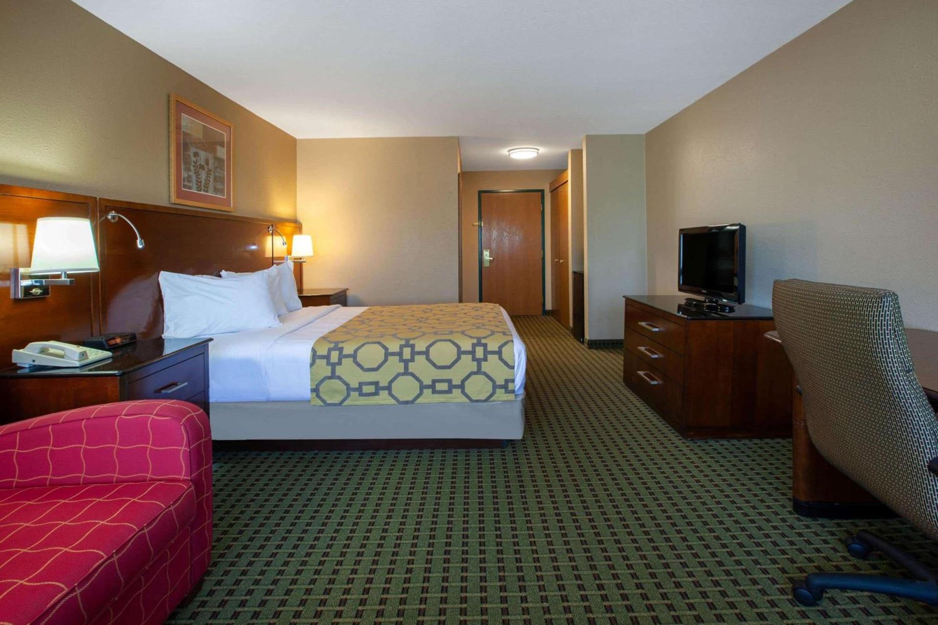 Baymont by Wyndham Franklin photo 10