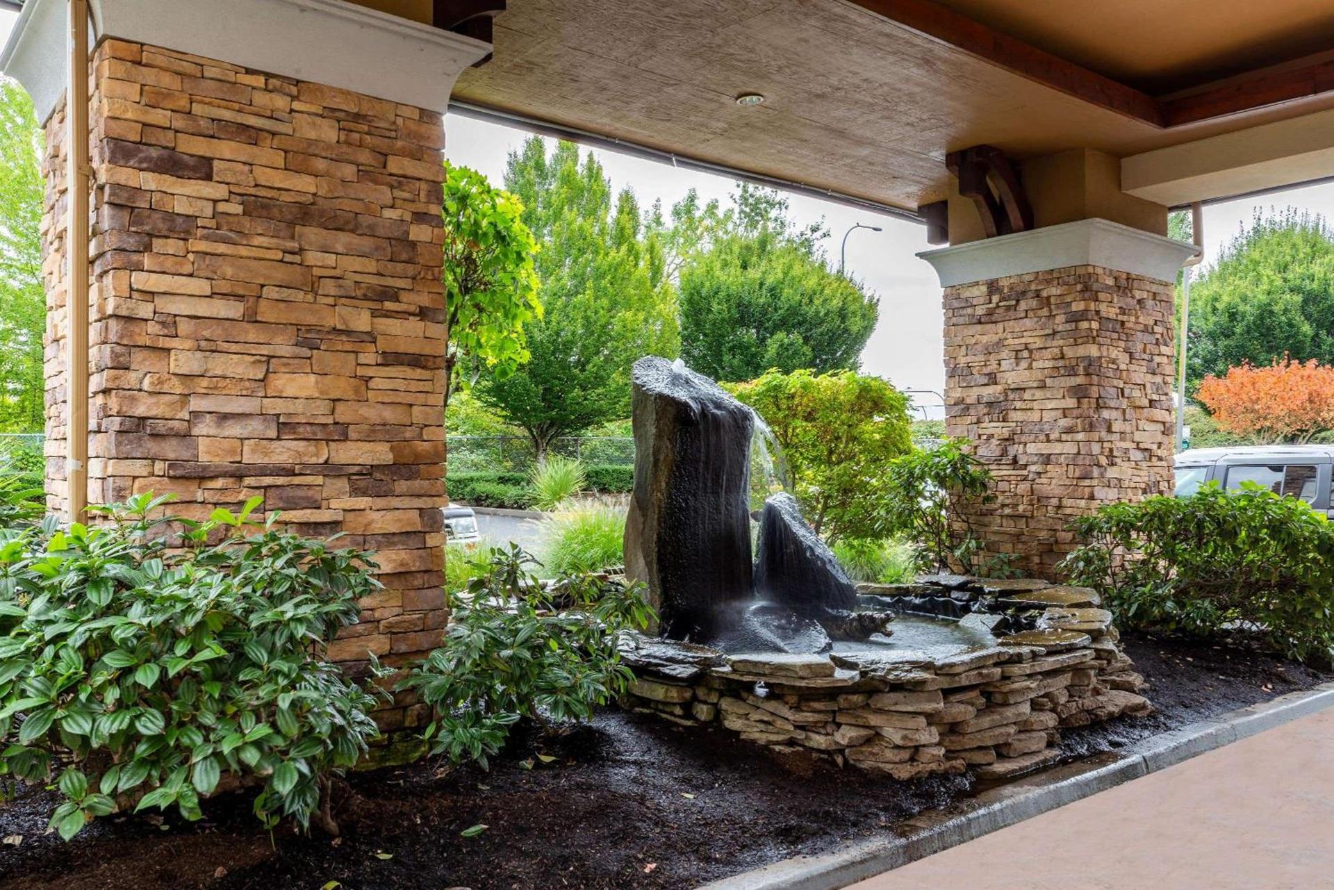 La Quinta by Wyndham Vancouver photo 4