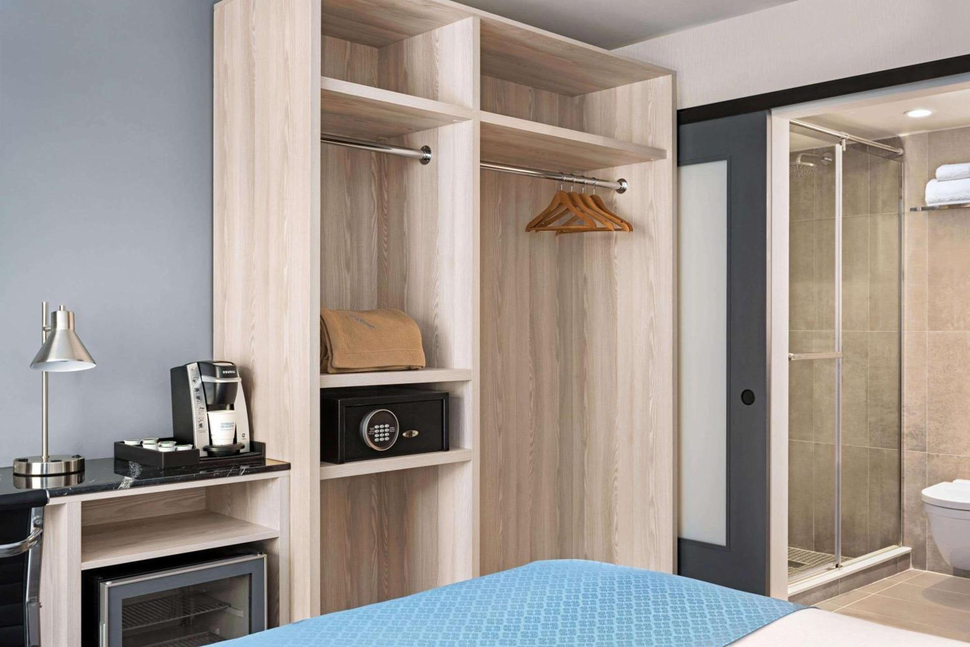 Wingate by Wyndham New York Midtown South/5th Ave photo 11