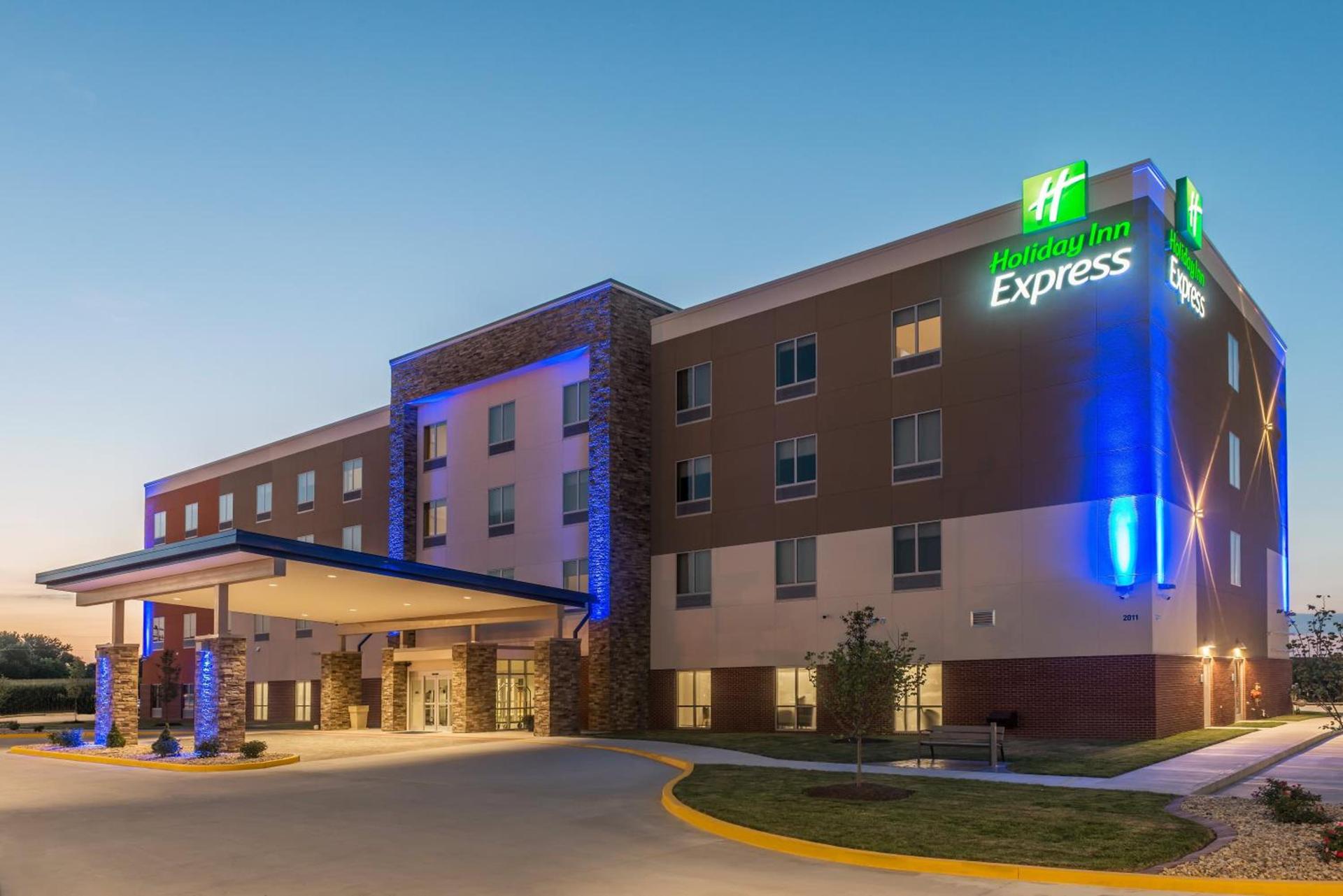 Holiday Inn Express Troy by IHG photo 9