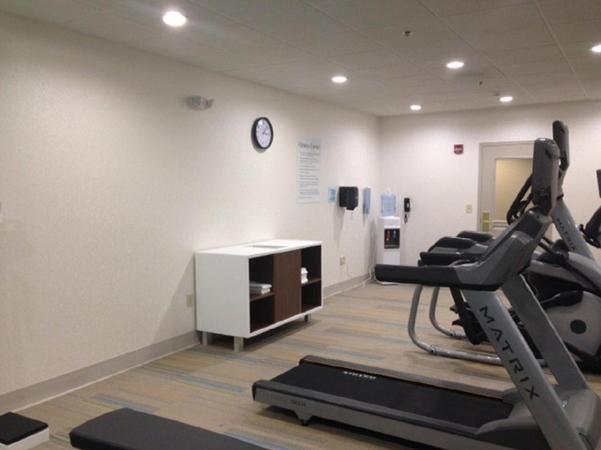 Holiday Inn Express Pigeon Forge – Sevierville by IHG photo 8