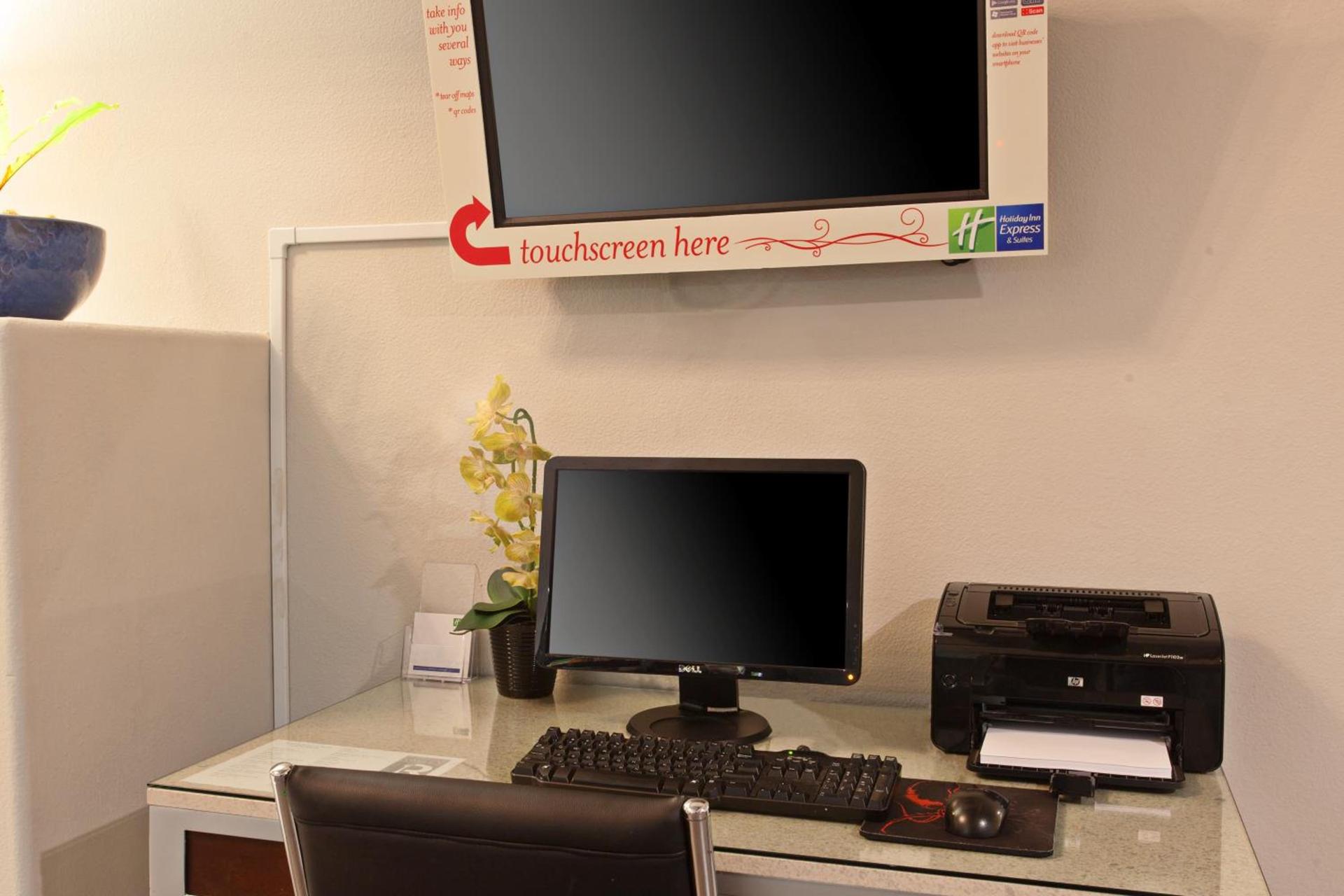 Holiday Inn Express Temecula by IHG photo 3