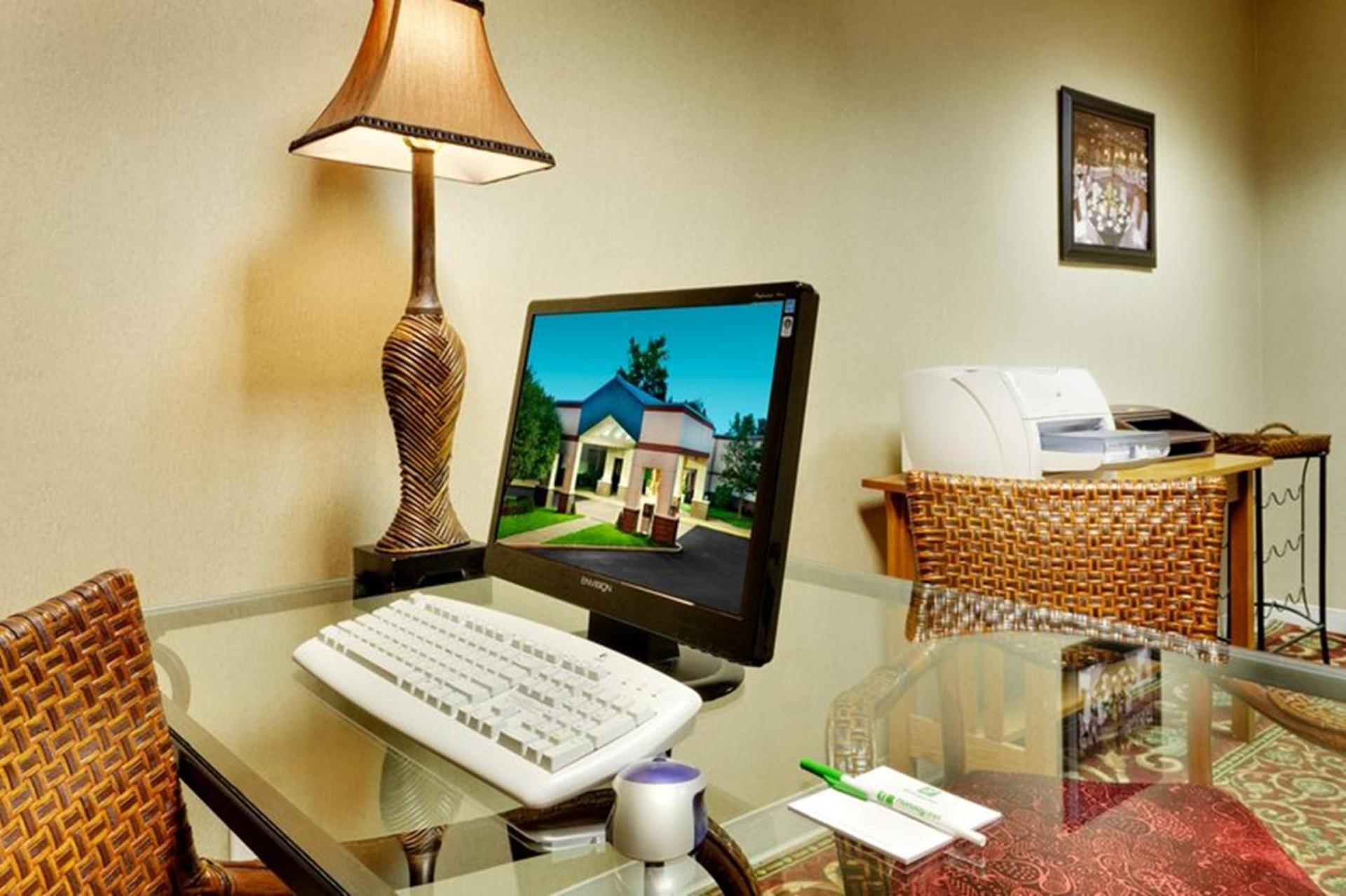 Burrstone Inn, an Ascend Collection Hotel photo 57
