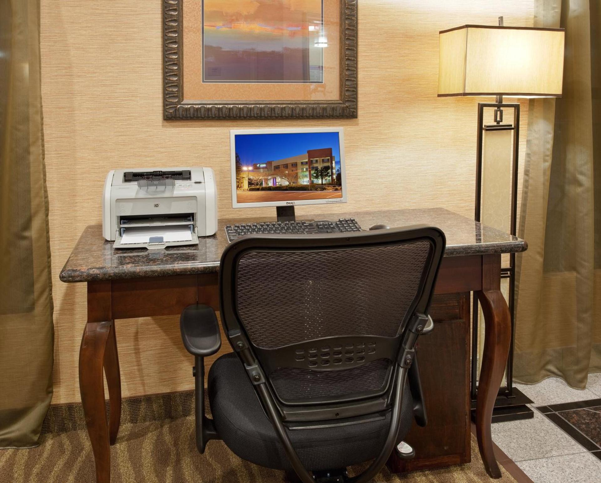 Holiday Inn Express Union City San Jose by IHG photo 20