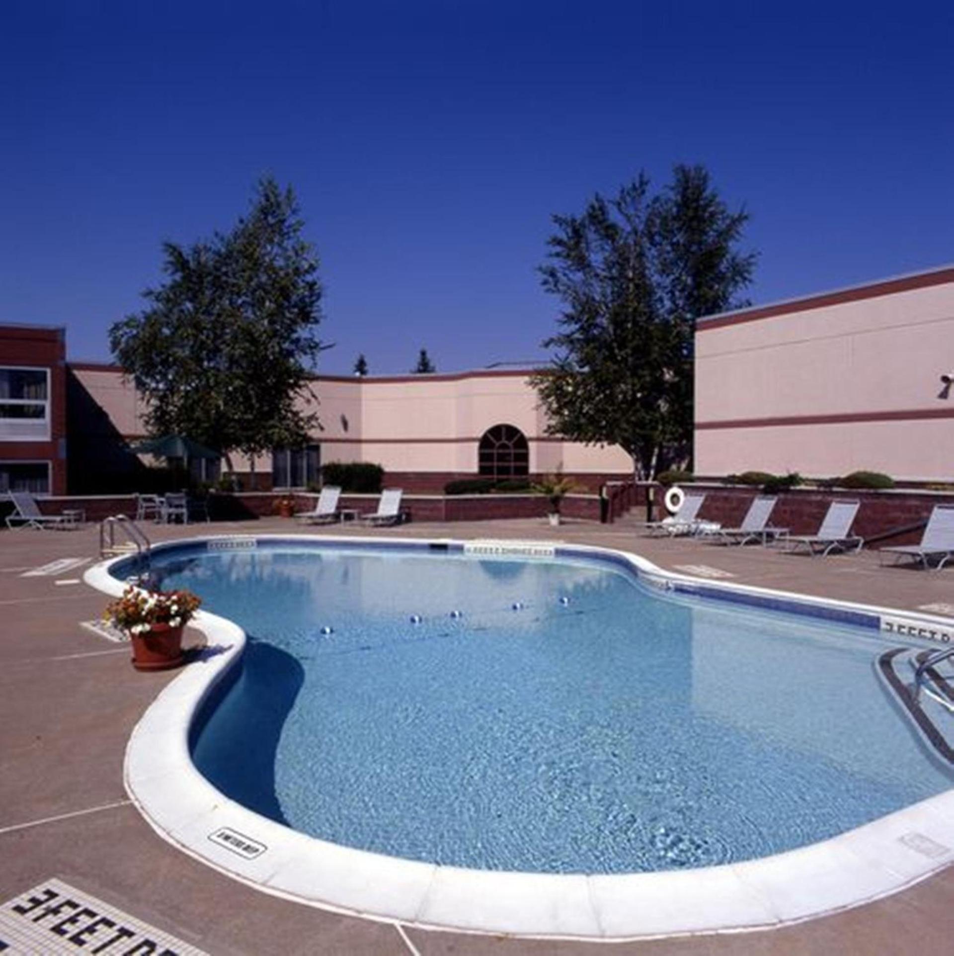 Burrstone Inn, an Ascend Collection Hotel photo 53