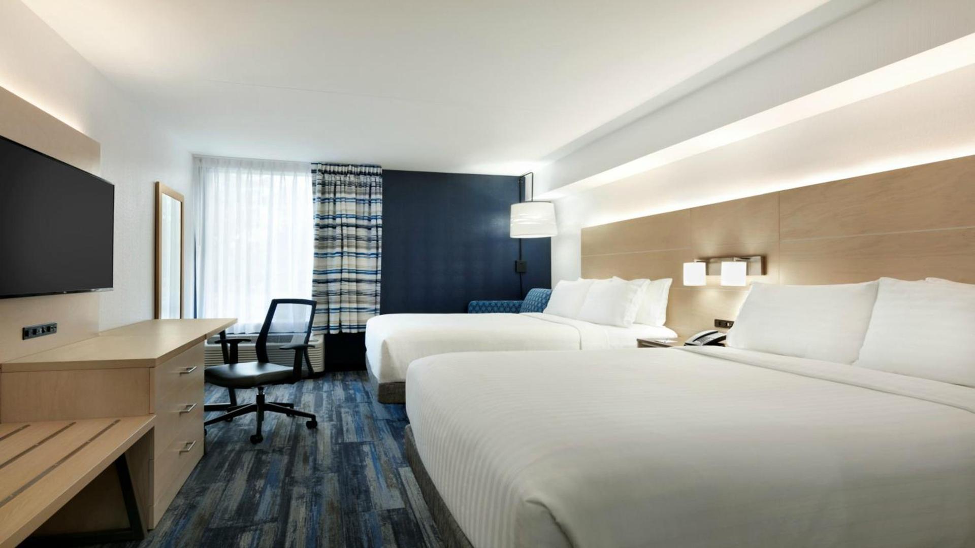 Holiday Inn Express - Williamsburg Busch Gardens Area by IHG photo 39