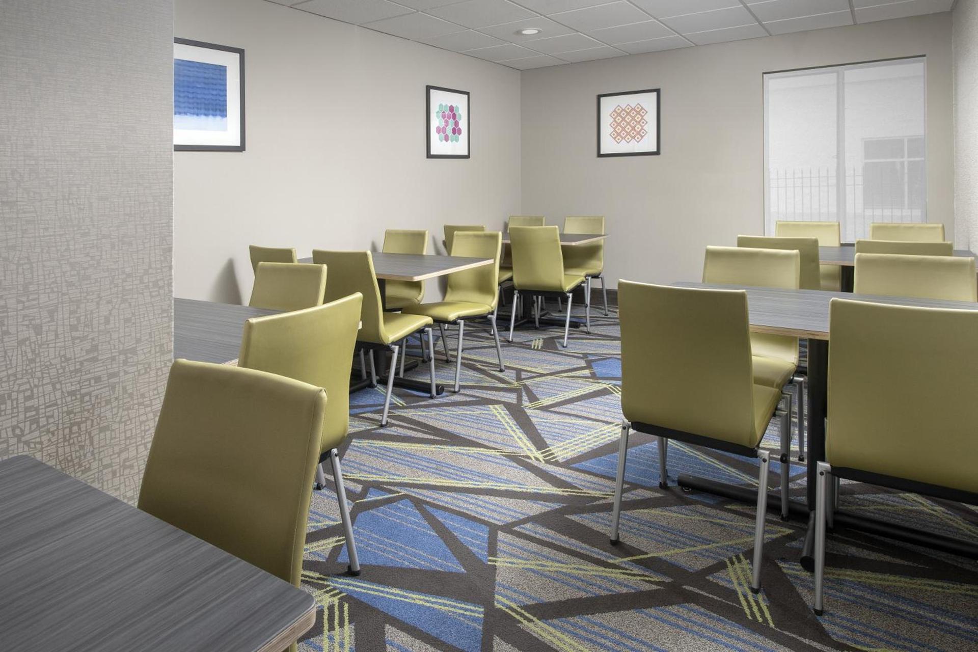 Holiday Inn Express Washington DC-BW Parkway by IHG photo 24