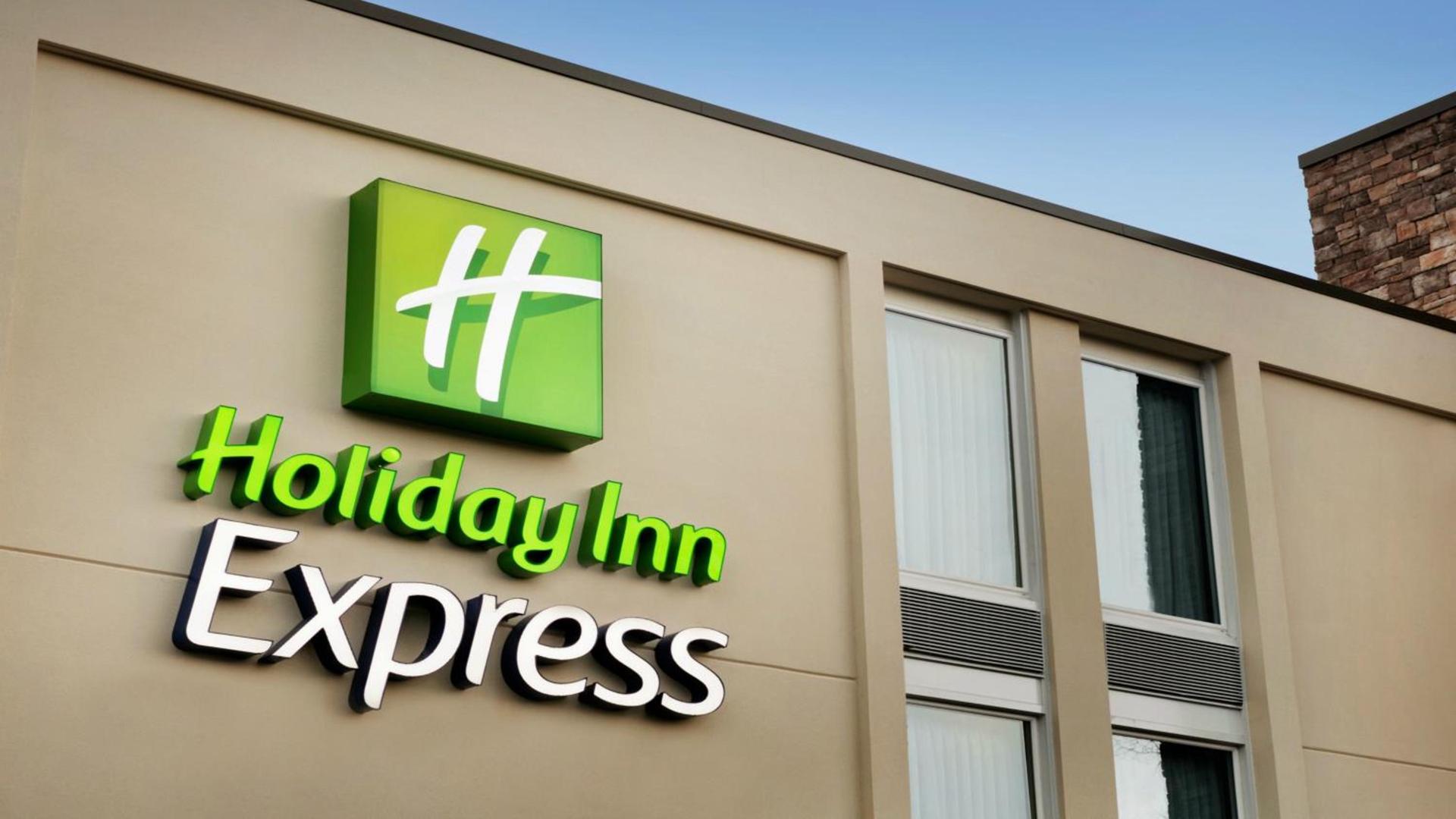Holiday Inn Express - Williamsburg Busch Gardens Area by IHG photo 16