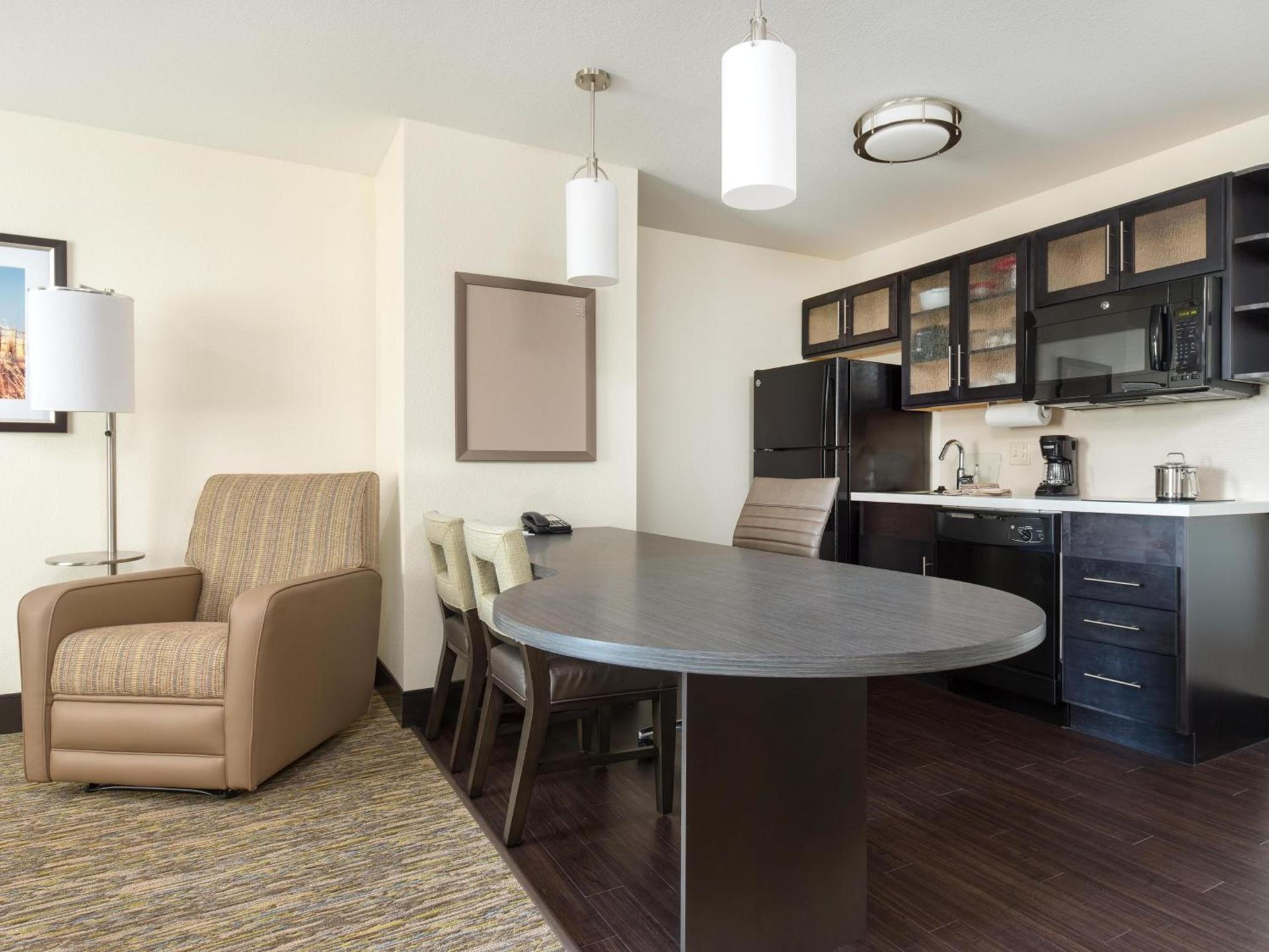Candlewood Suites Enid by IHG photo 9