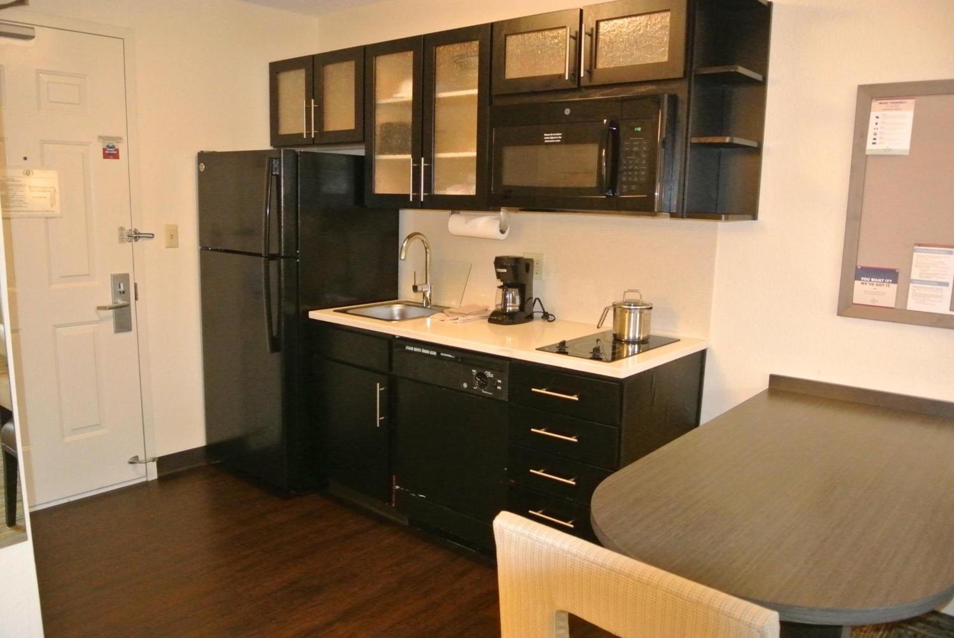 Candlewood Suites Washington-Fairfax by IHG photo 20
