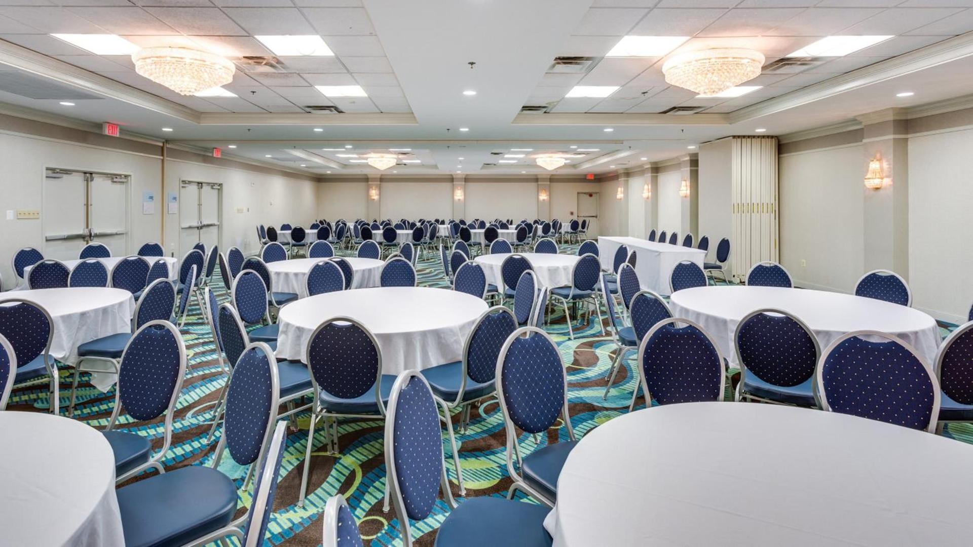 Holiday Inn Express Washington DC SW - Springfield by IHG photo 32