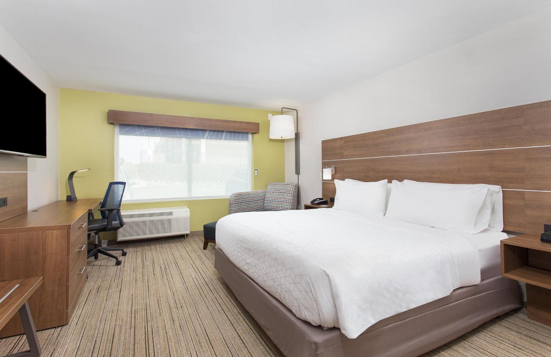 Holiday Inn Express Williamsburg by IHG photo 32