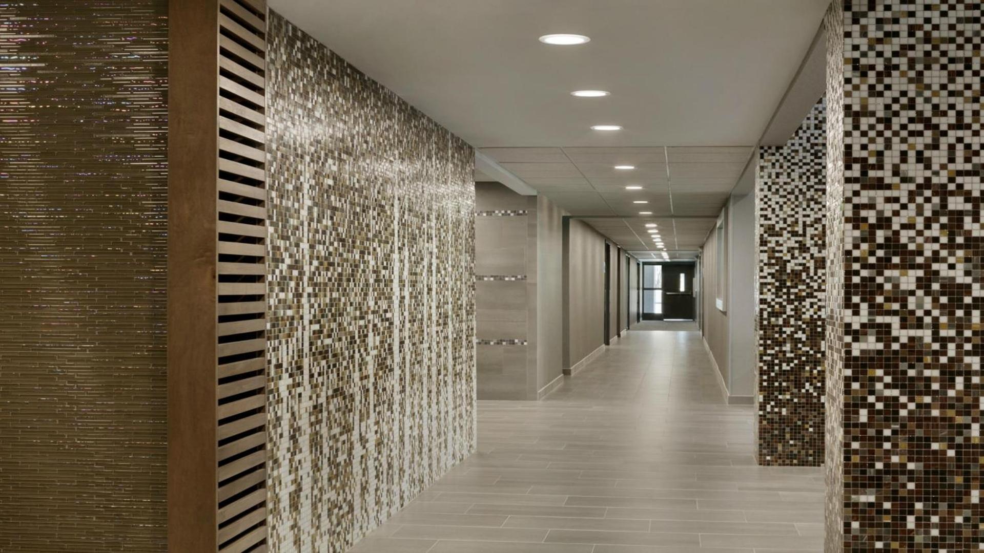 Holiday Inn Express - Williamsburg Busch Gardens Area by IHG photo 21