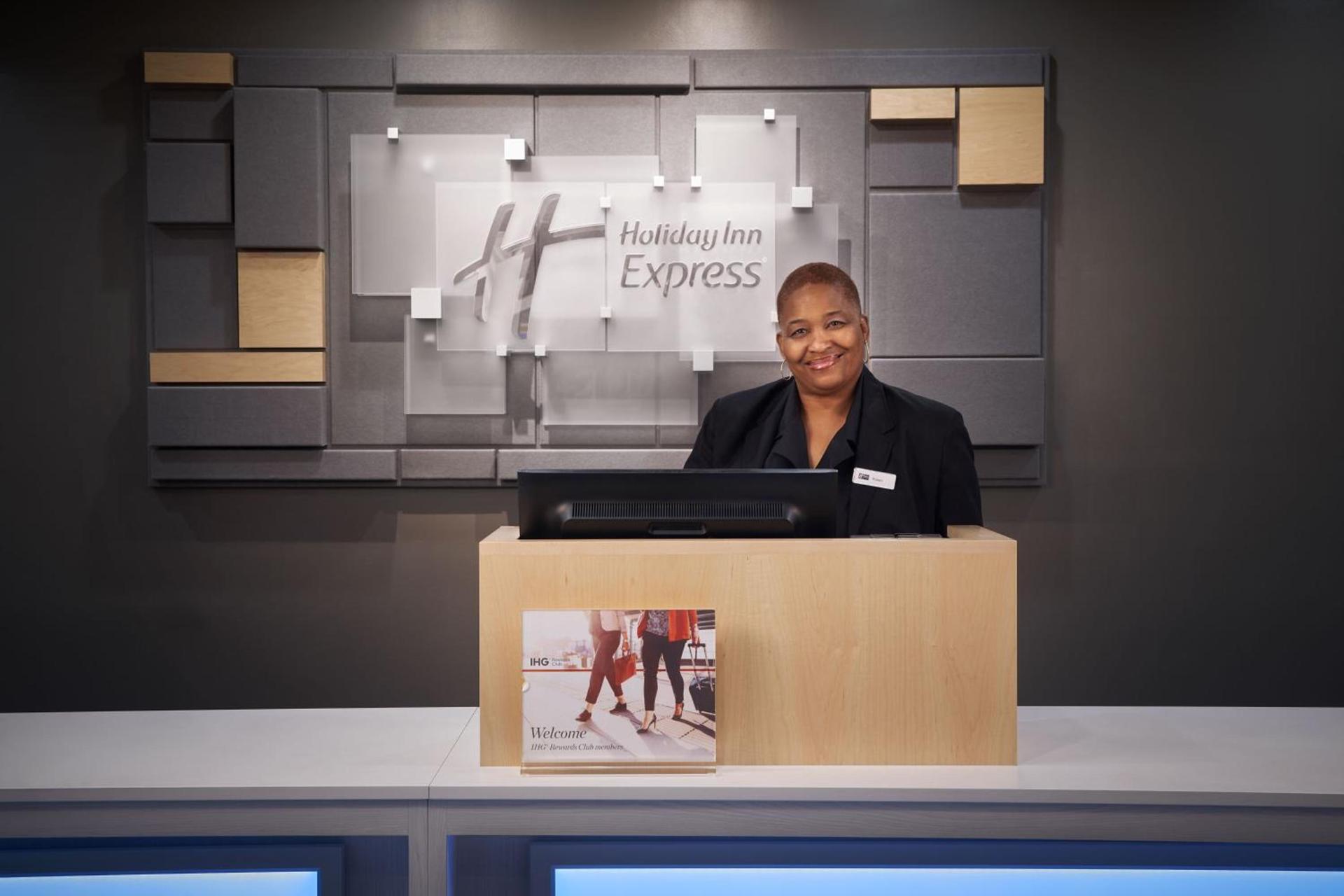 Holiday Inn Express - Richmond Downtown by IHG photo 4