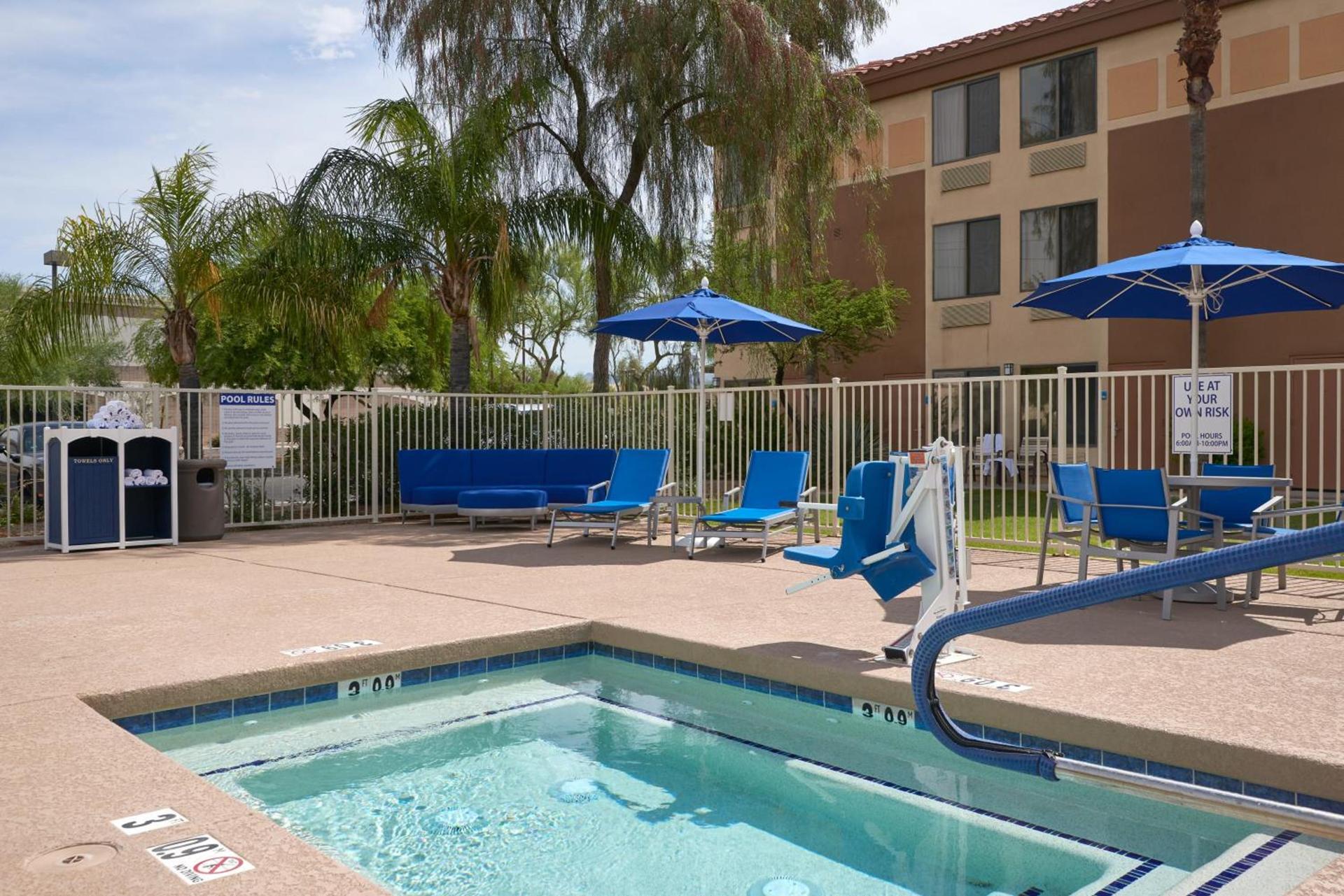 Holiday Inn Express Scottsdale North by IHG photo 13