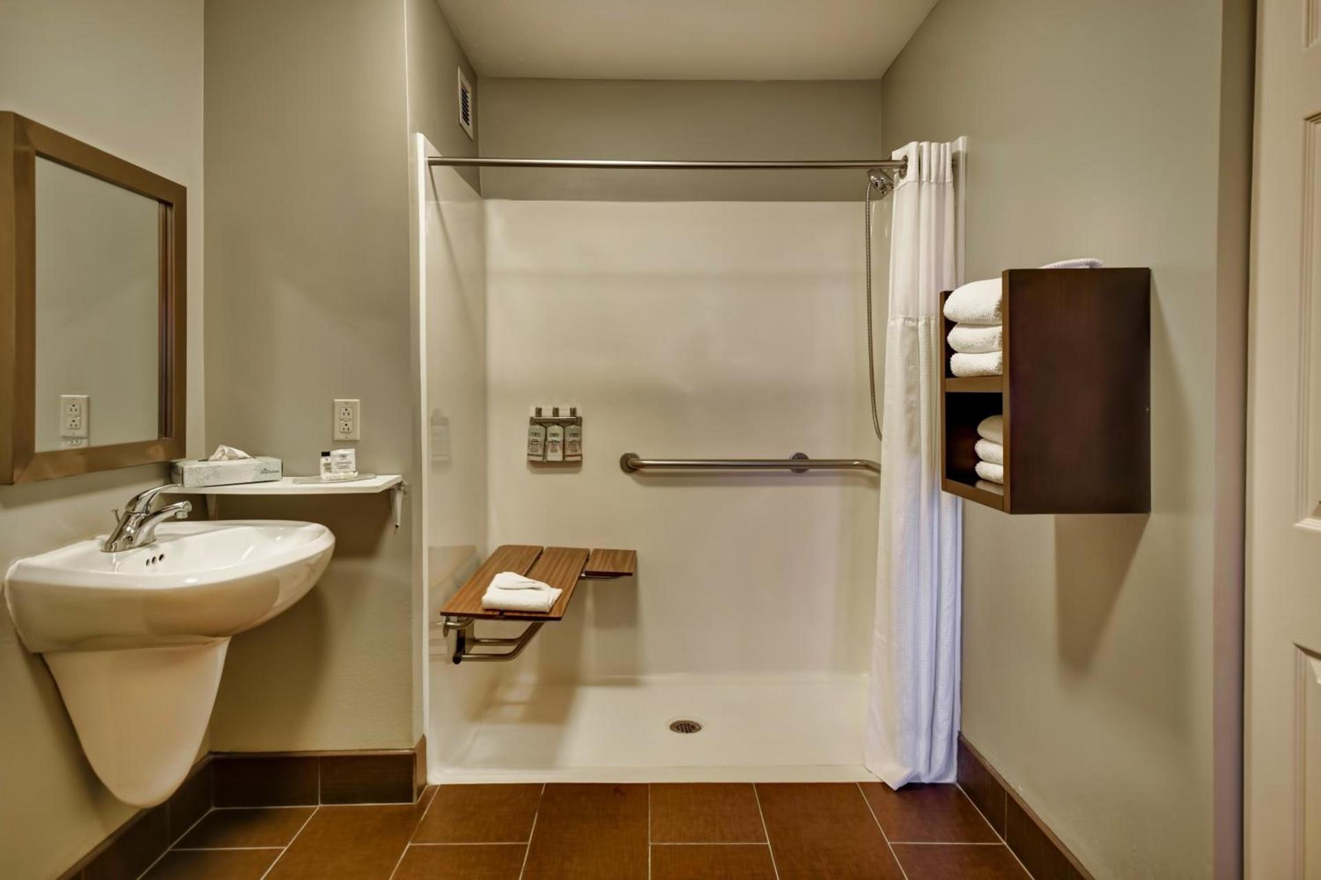 Staybridge Suites Madison - East by IHG photo 43