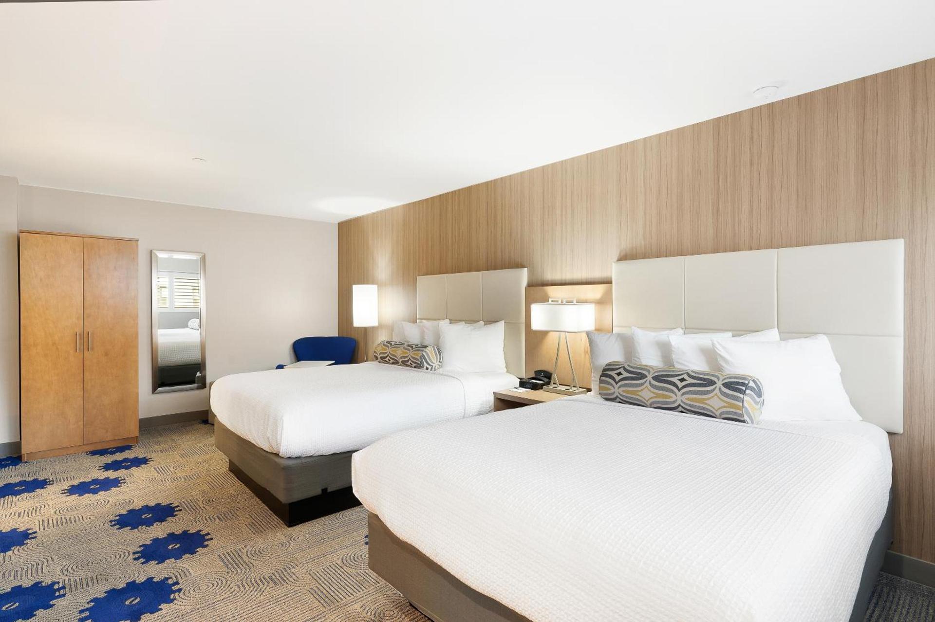 Best Western Red Coach Inn photo 42