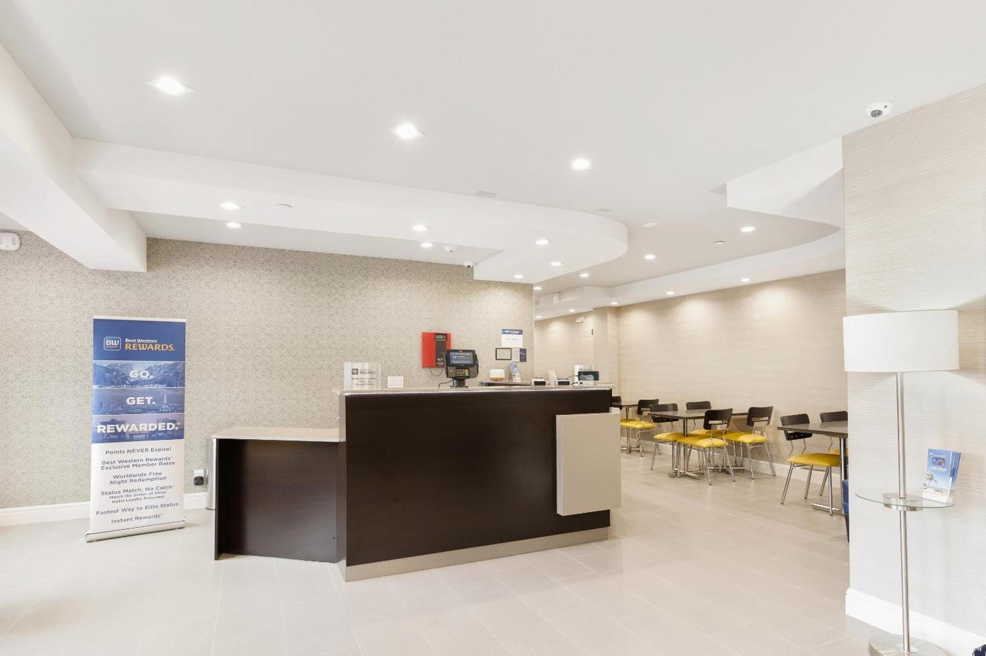 Best Western Red Coach Inn photo 50