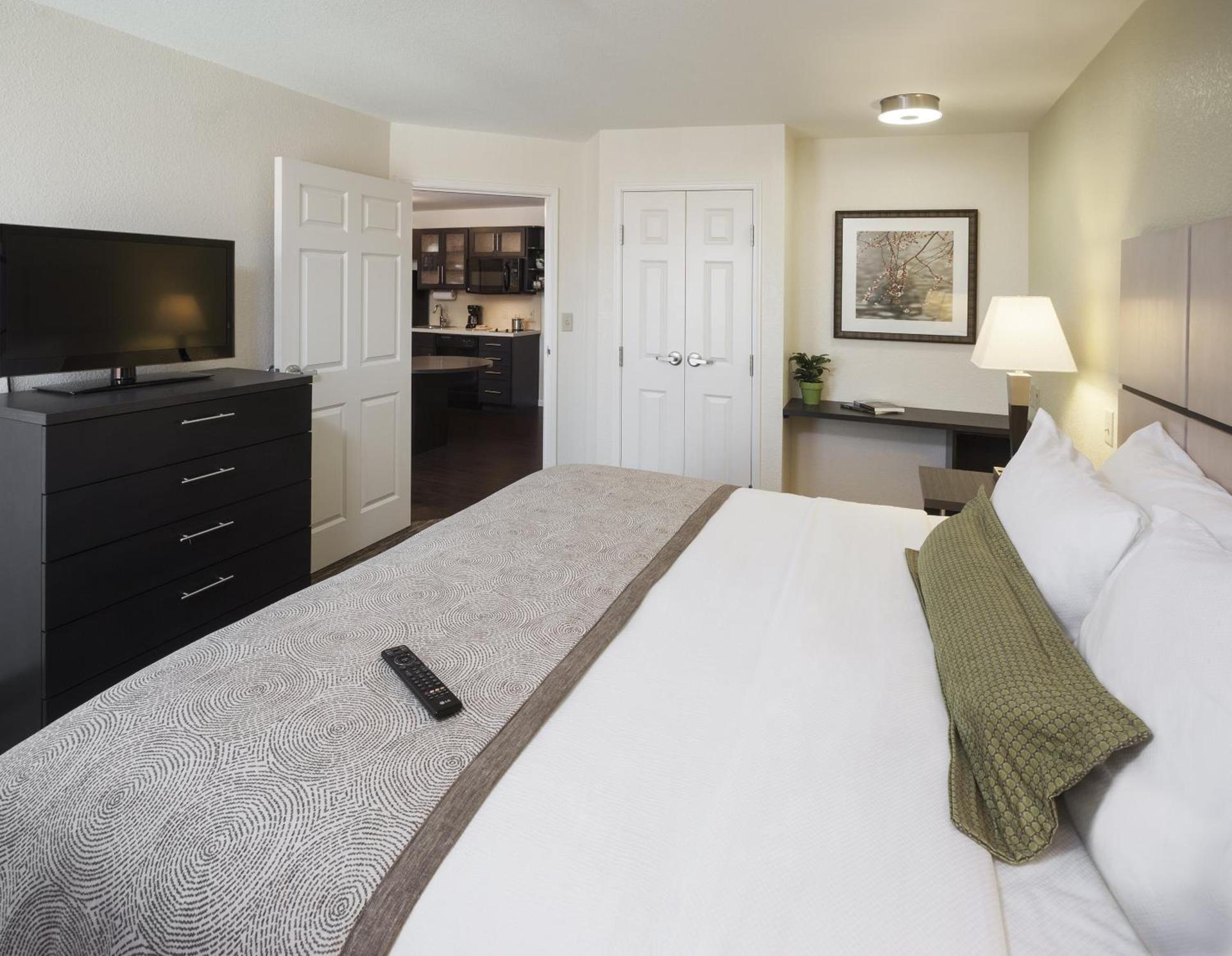 Candlewood Suites Fort Campbell - Oak Grove by IHG photo 17