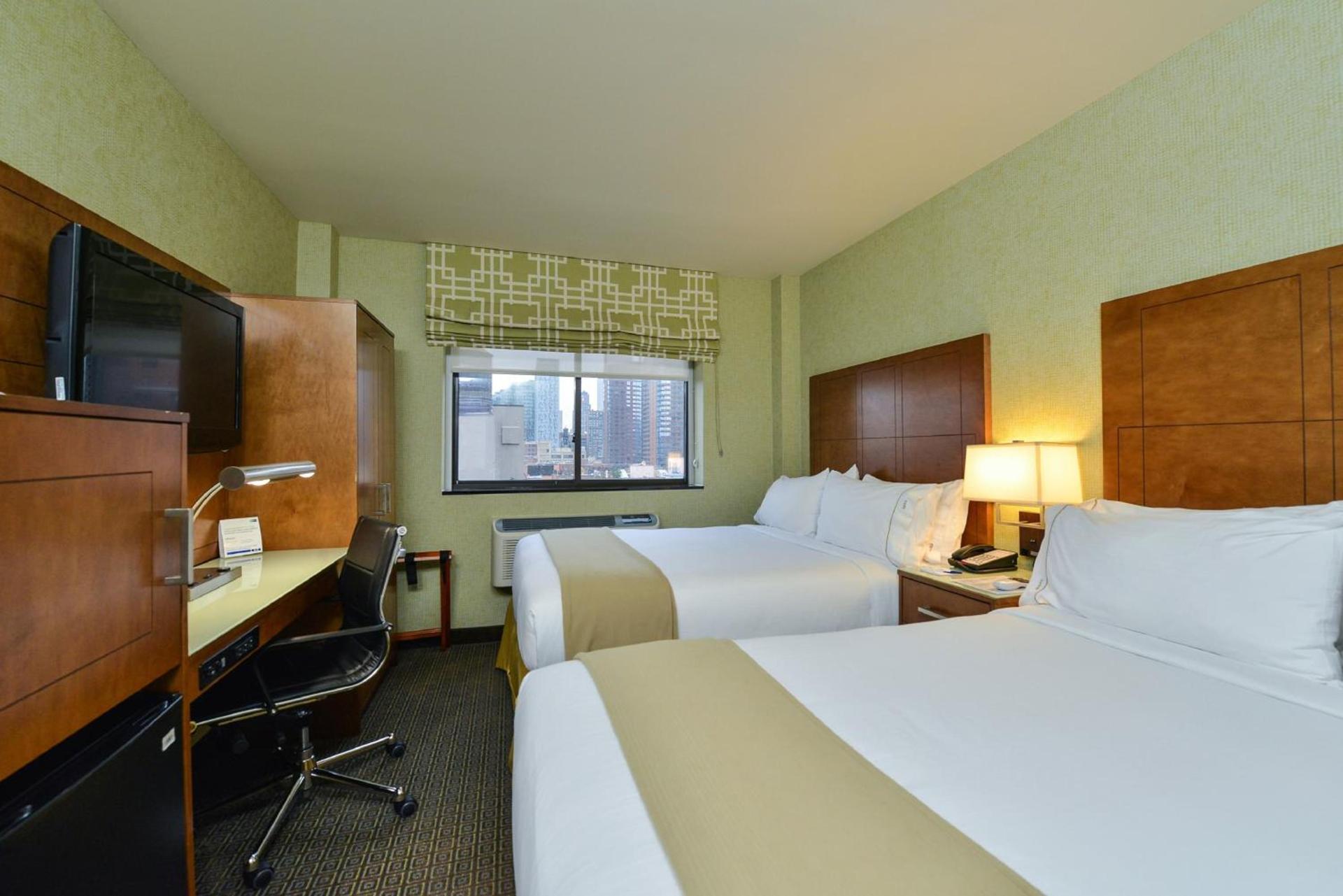 Holiday Inn Express Manhattan Midtown West by IHG photo 12