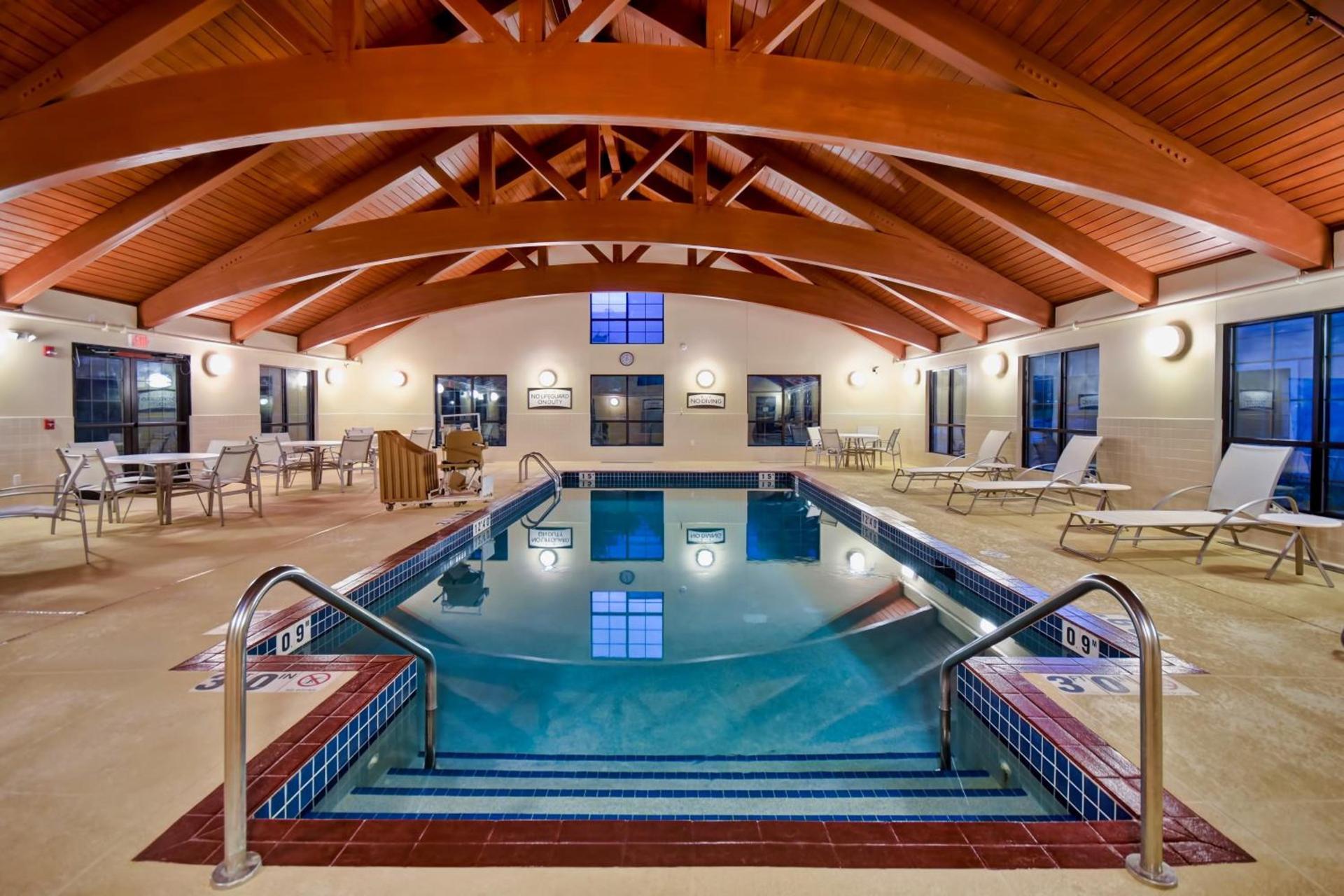 Staybridge Suites Madison - East by IHG photo 14