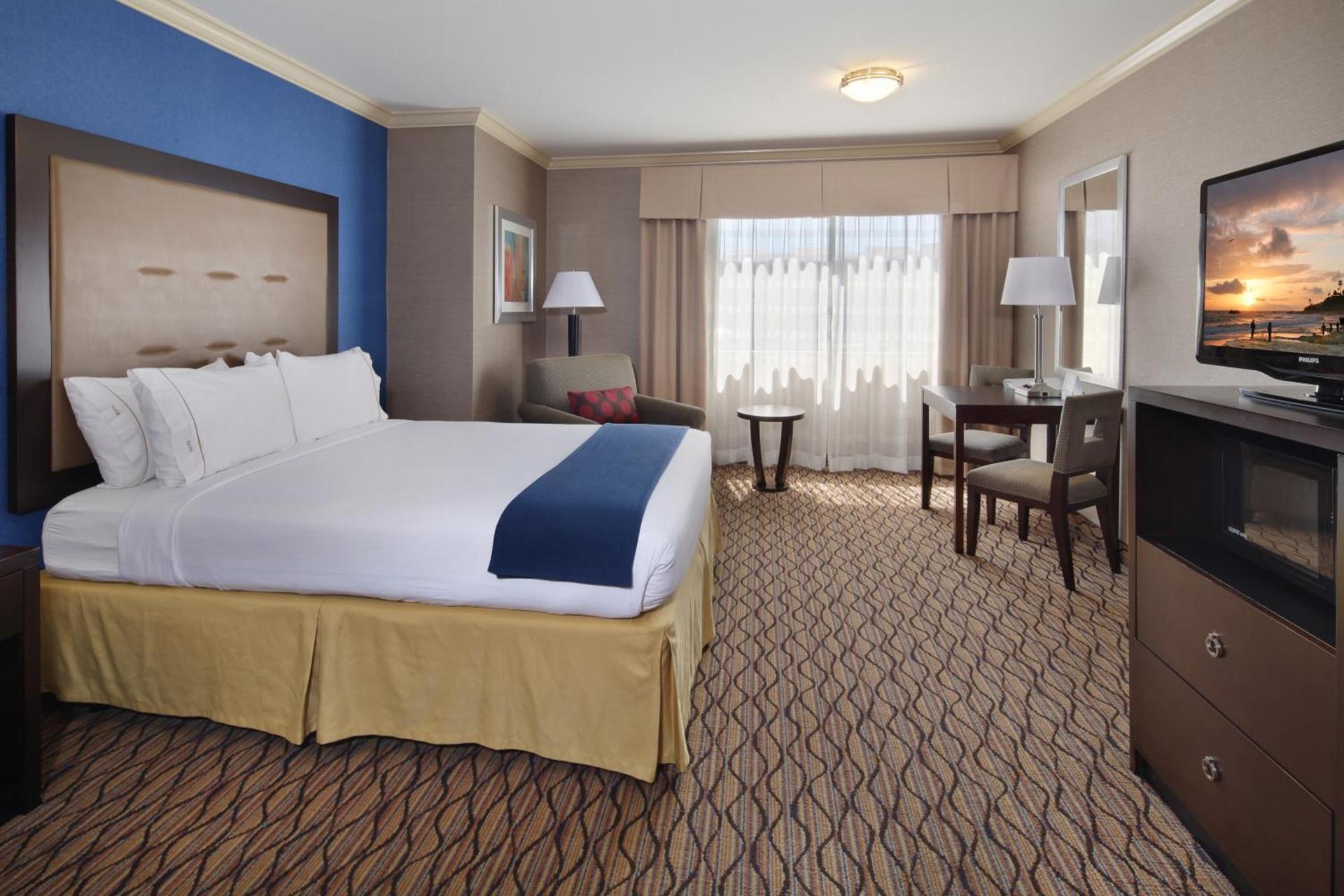 Holiday Inn Express Port Hueneme by IHG photo 24