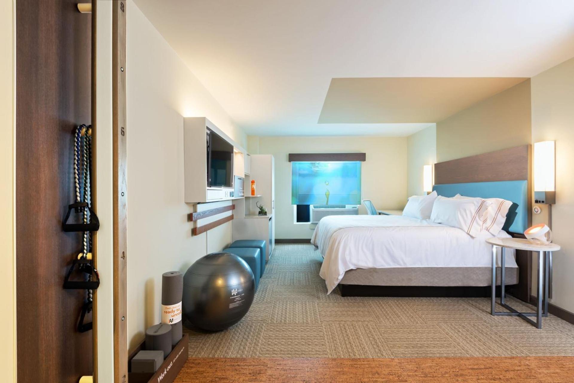 EVEN Hotel Norwalk by IHG photo 34