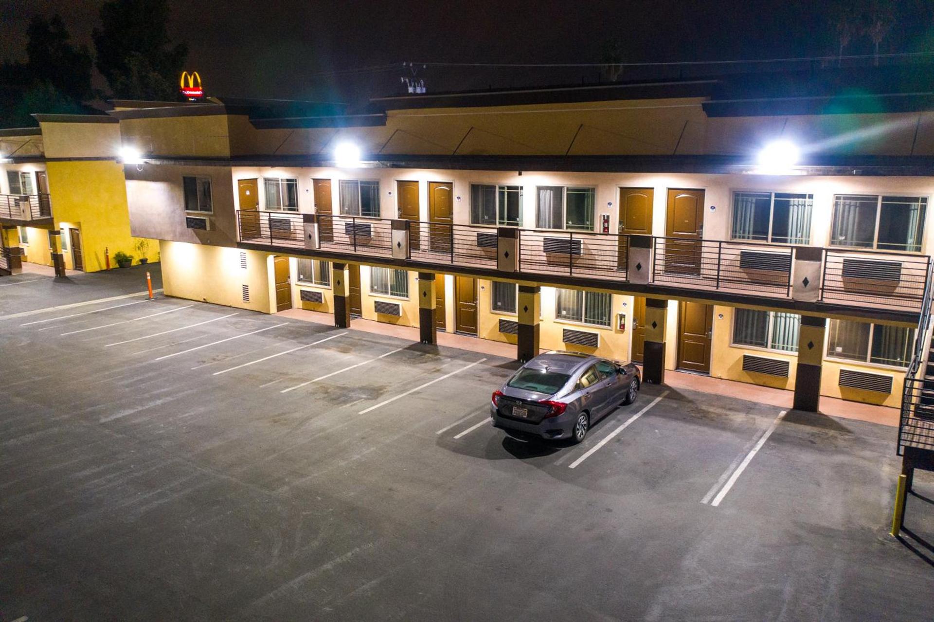 Starlight Inn South El Monte photo 37