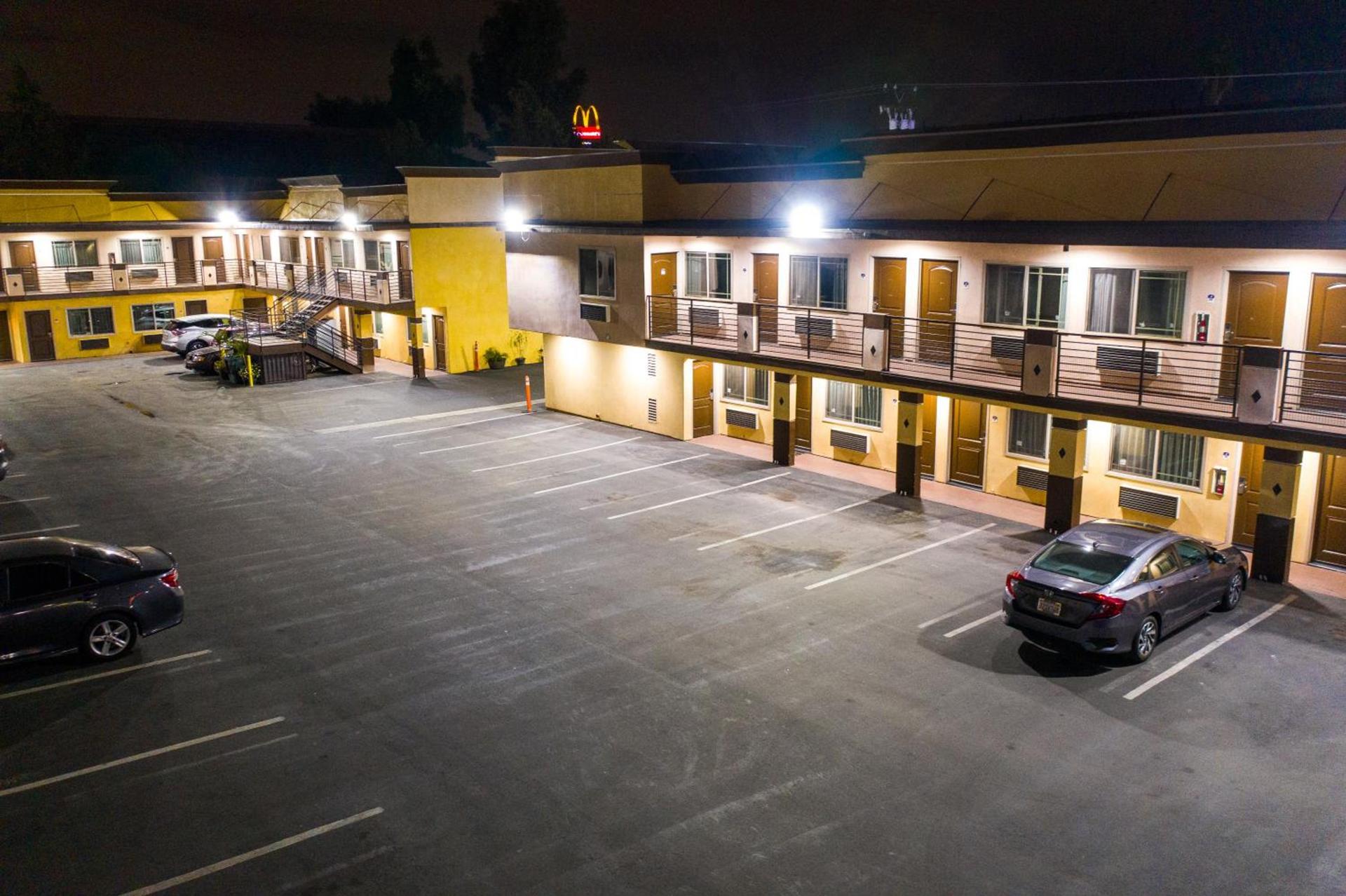 Starlight Inn South El Monte photo 36