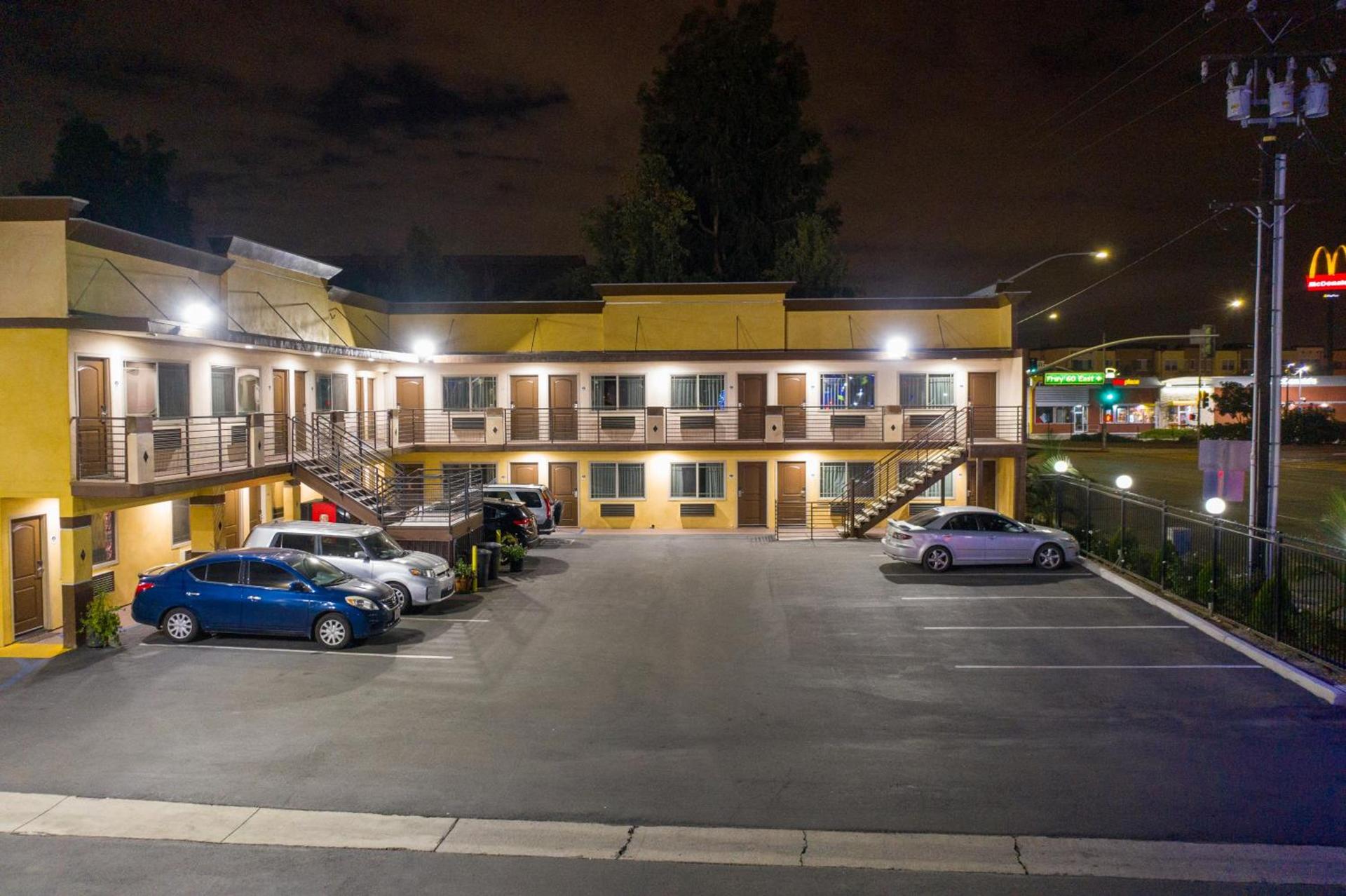 Starlight Inn South El Monte photo 34