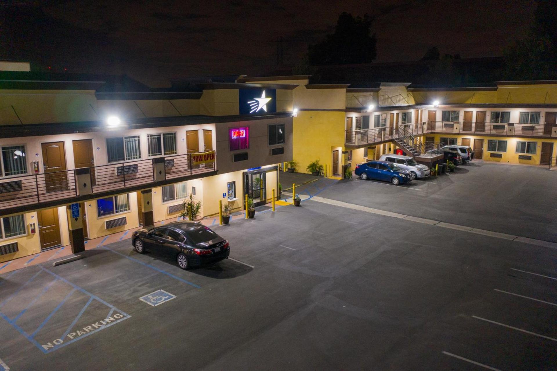 Starlight Inn South El Monte photo 31
