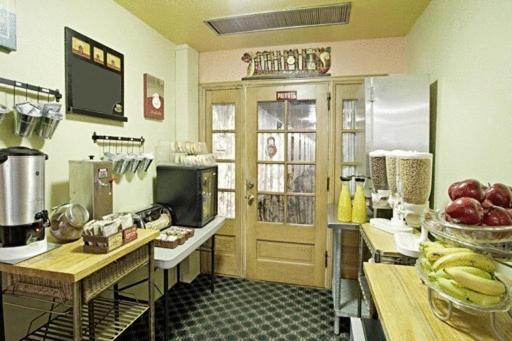 Valued Stay Mayflower photo 18