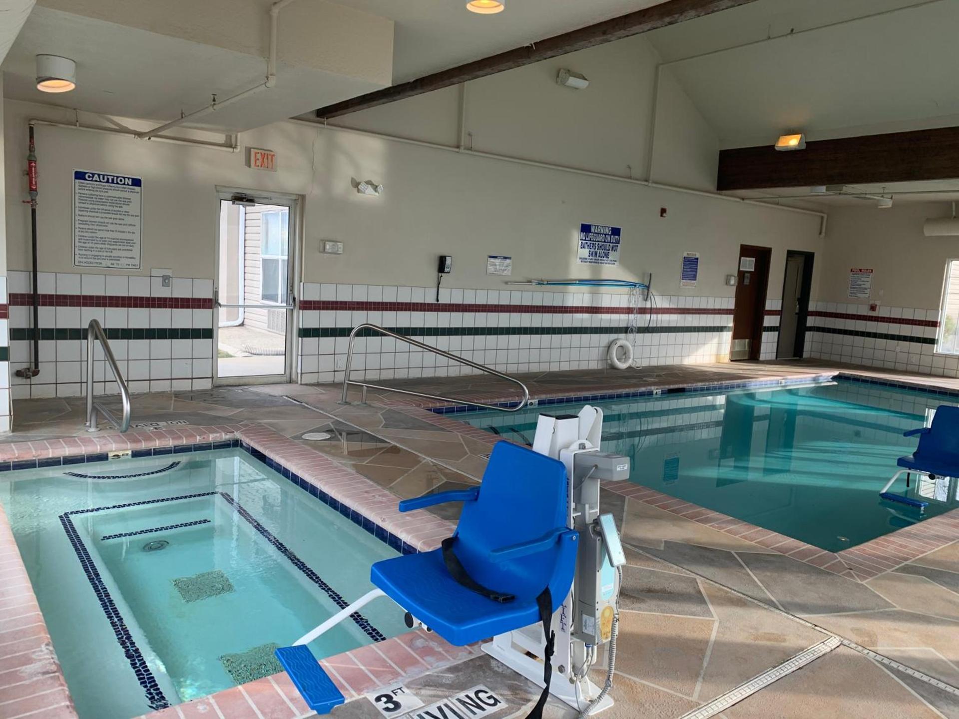 Country Inn & Suites by Radisson, West Valley City, UT photo 23