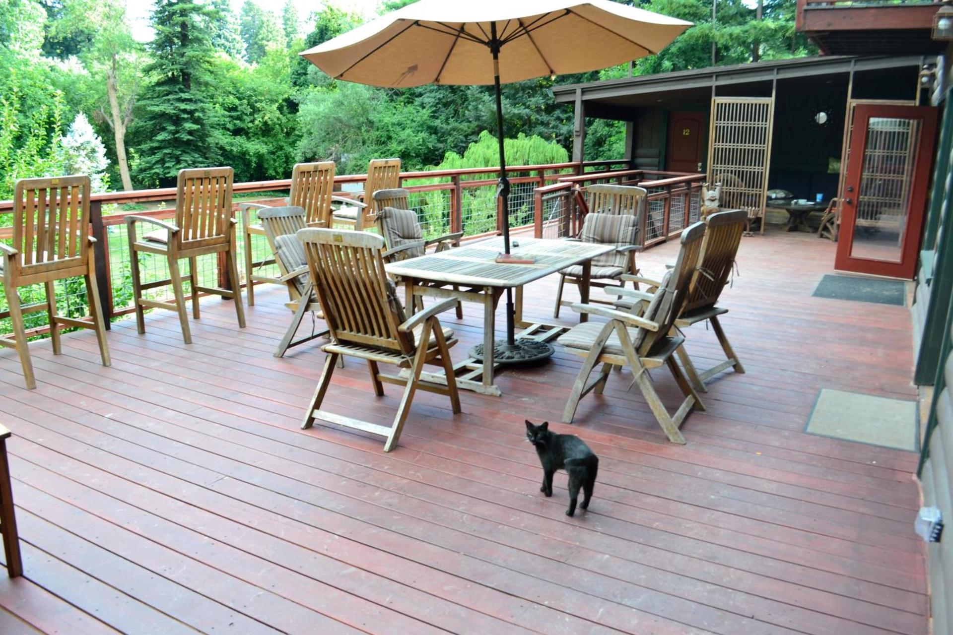 Guerneville Lodge photo 12