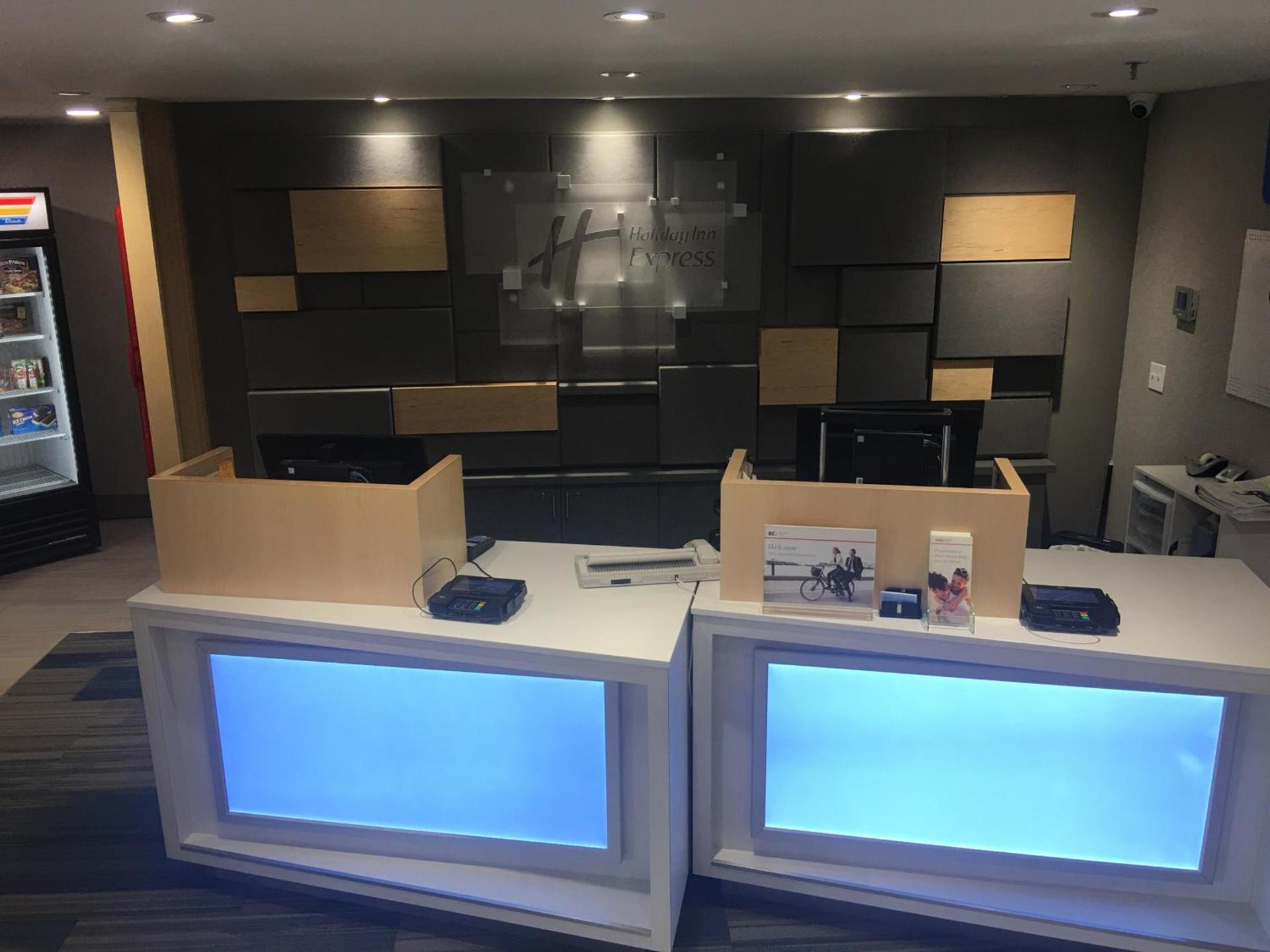 Holiday Inn Express Dublin by IHG photo 3