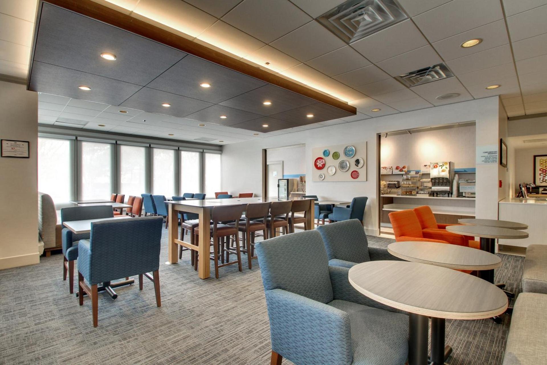 Holiday Inn Express Poughkeepsie by IHG photo 20