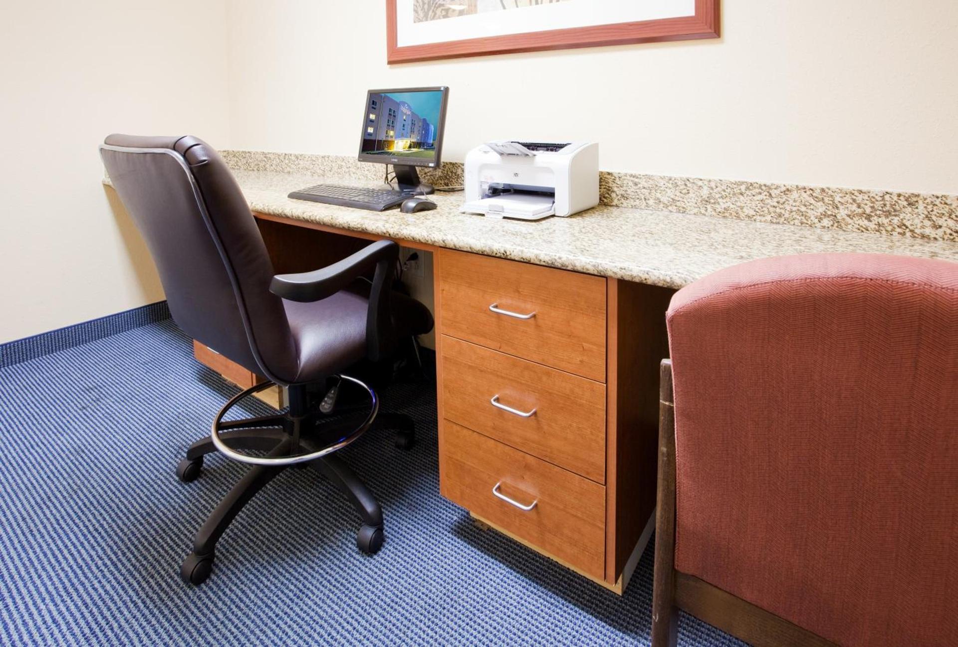 Candlewood Suites Jacksonville by IHG photo 5