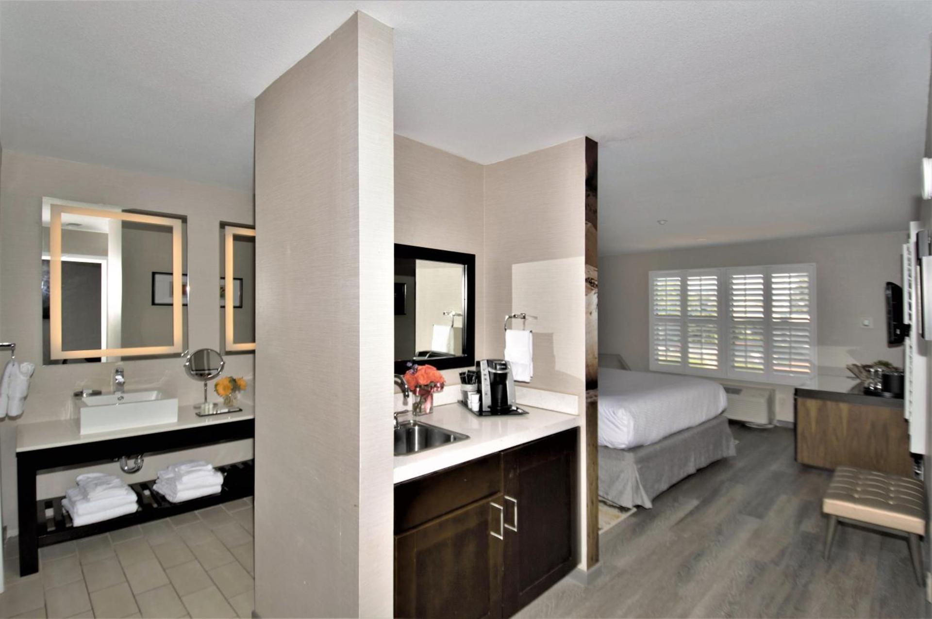 Hotel Indigo Napa Valley by IHG photo 74