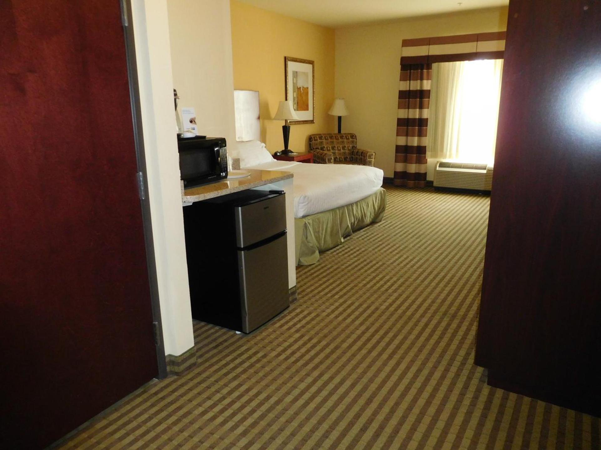 Holiday Inn Express Ponca City by IHG photo 51