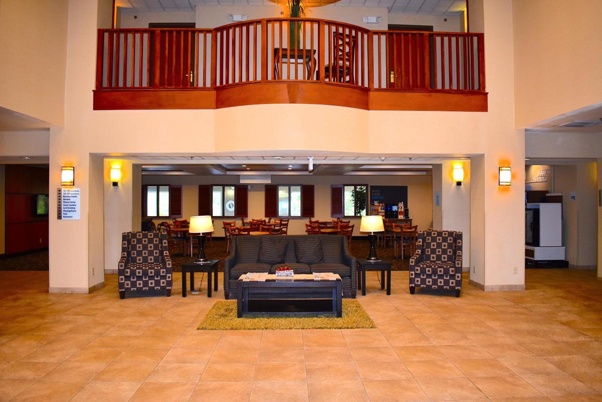 Holiday Inn Express Syracuse-Fairgrounds by IHG photo 19