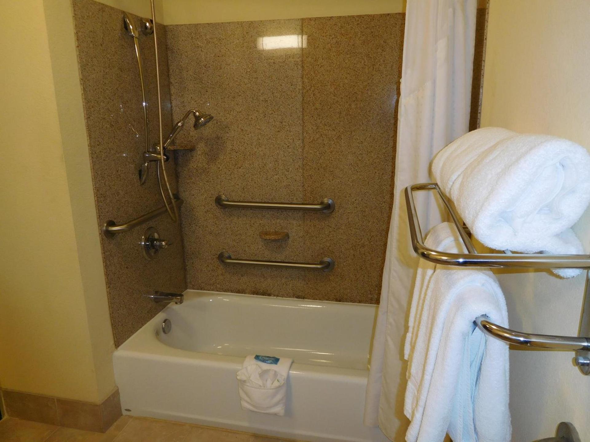 Holiday Inn Express Ponca City by IHG photo 21