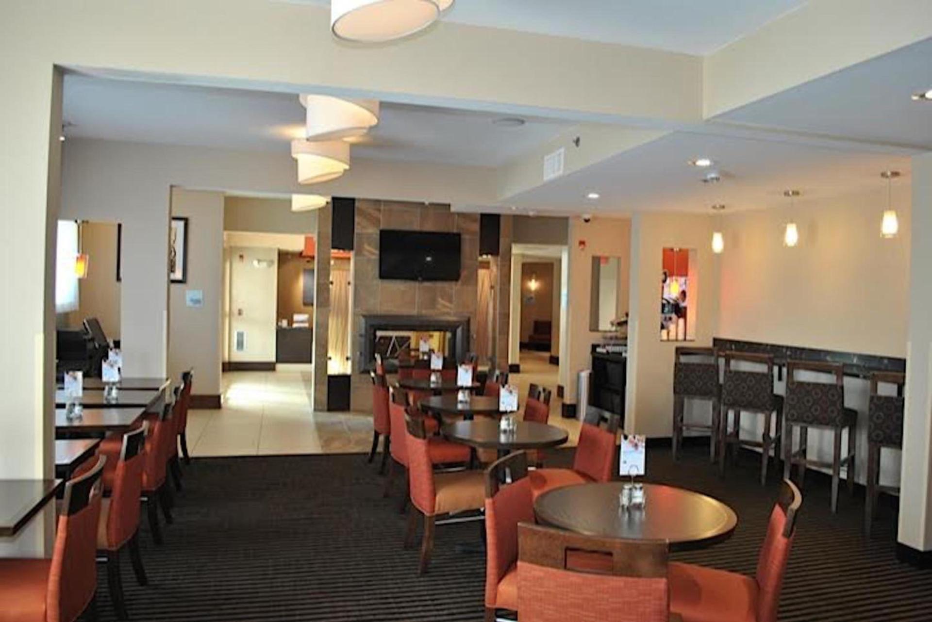 Holiday Inn Express Pittsburgh - Munhall by IHG photo 15