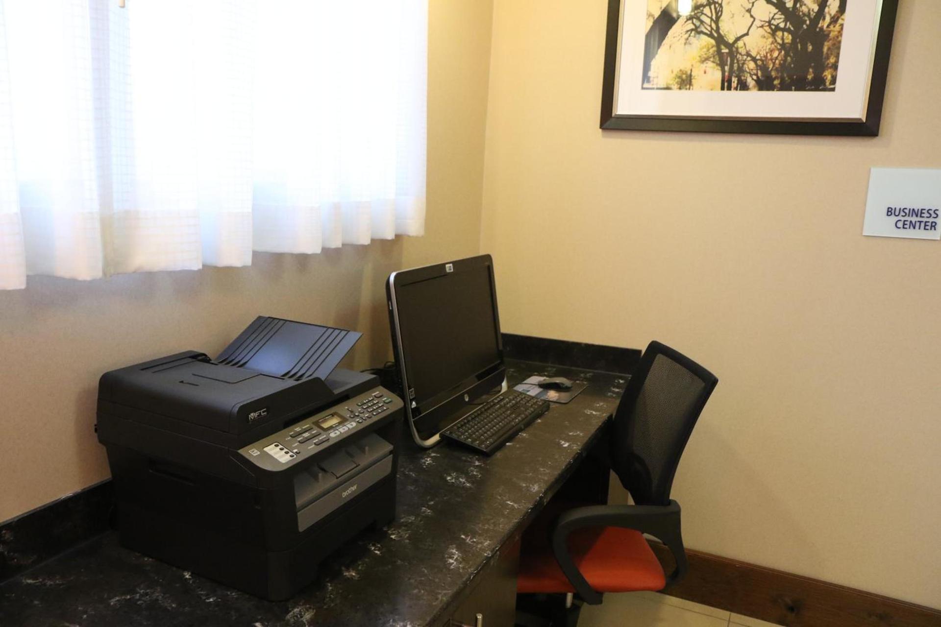 Holiday Inn Express Pittsburgh - Munhall by IHG photo 11