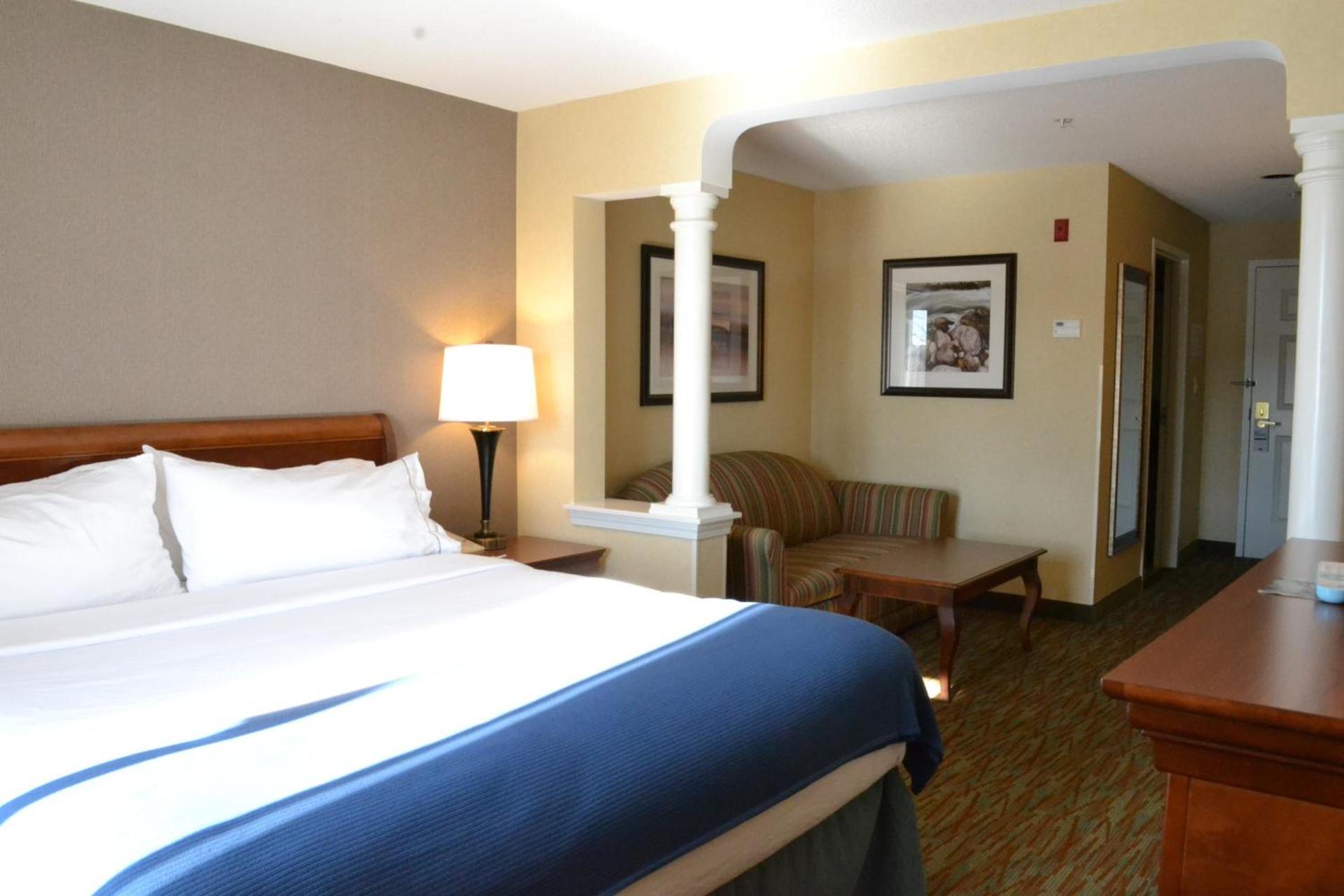 Holiday Inn Express Biddeford by IHG photo 23